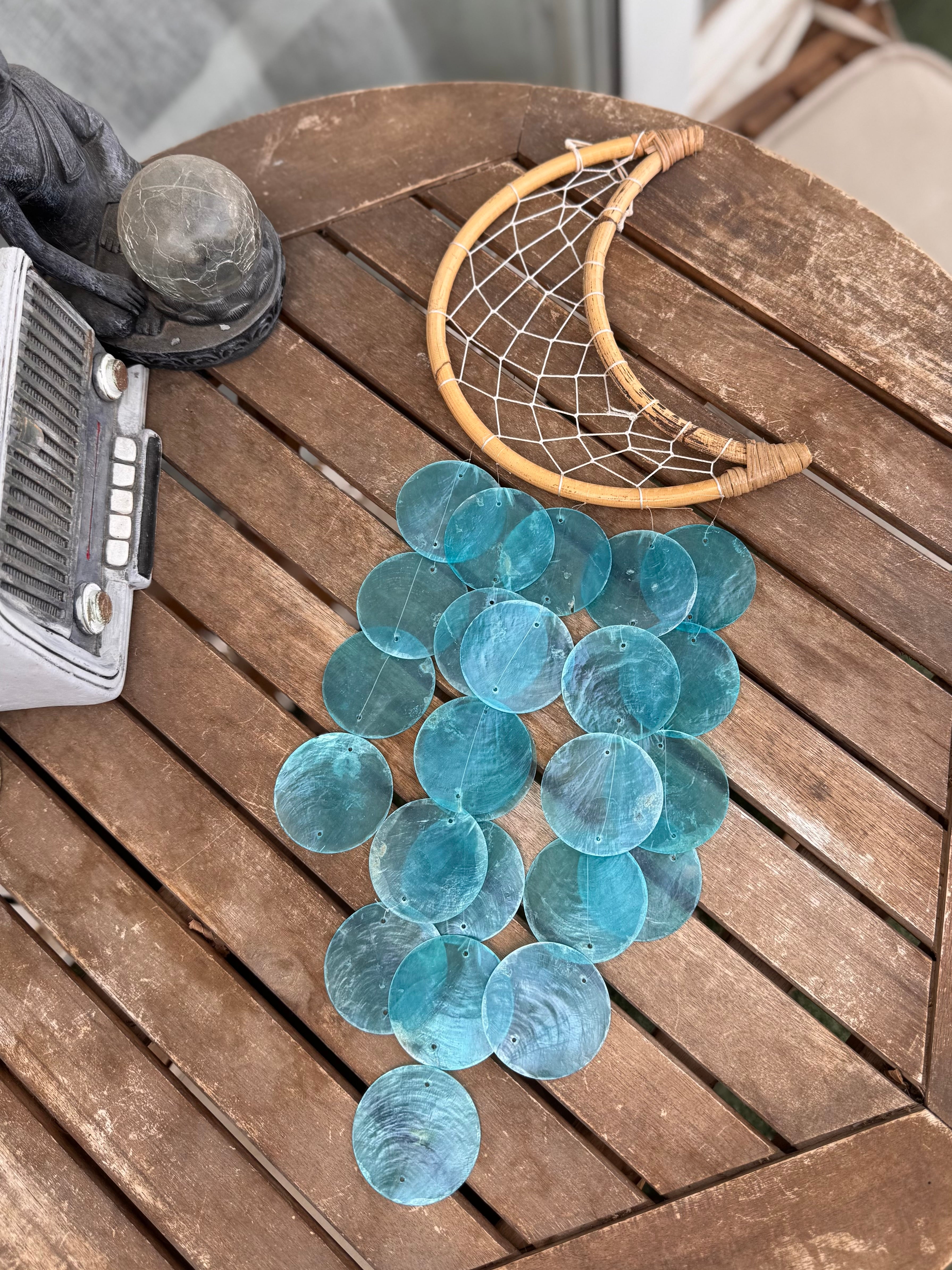 LLAMADOR DE VIENTO LUNA NÁCAR | AZUL