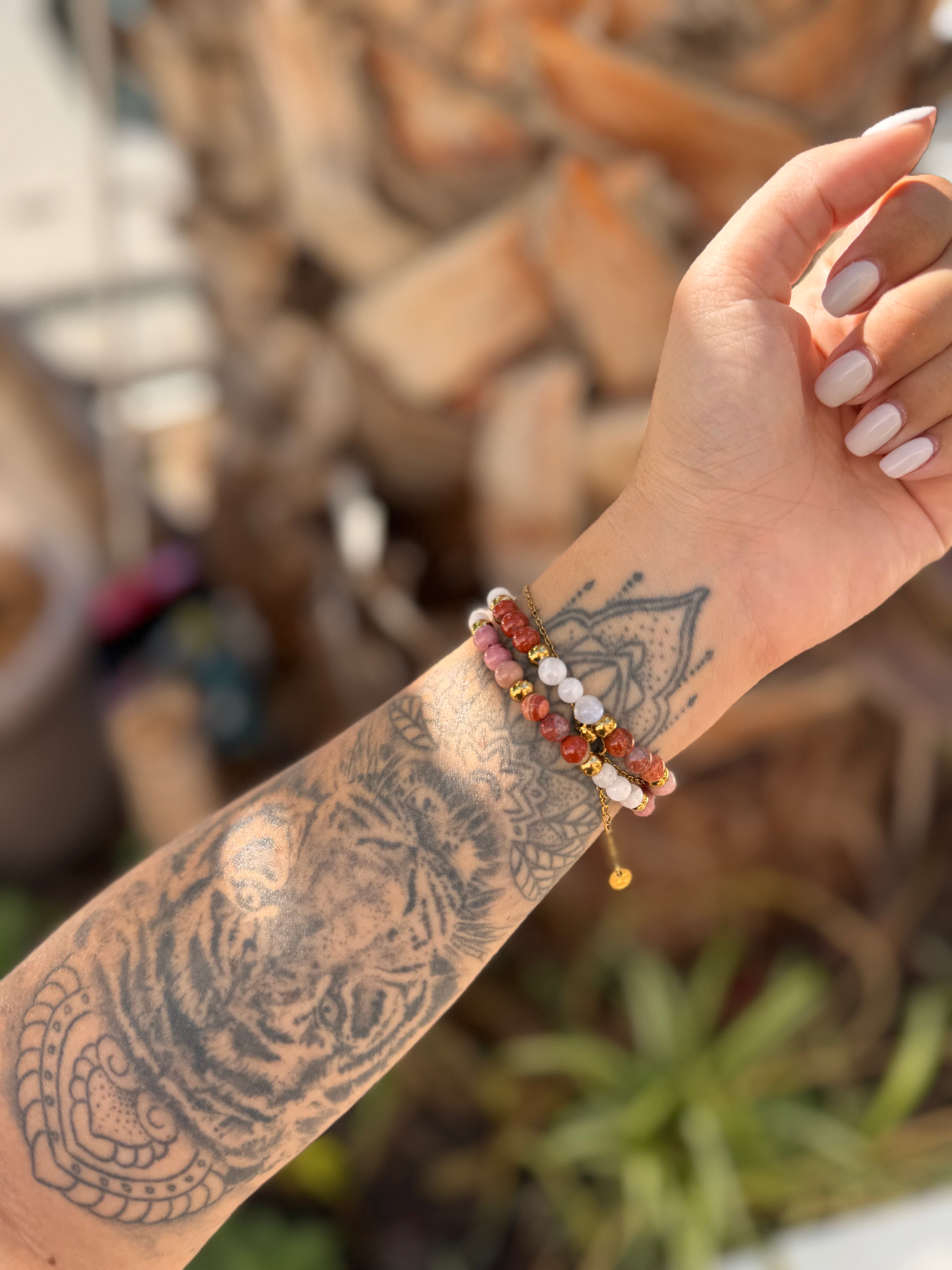 PULSERA MUJER SAGRADA 🔥