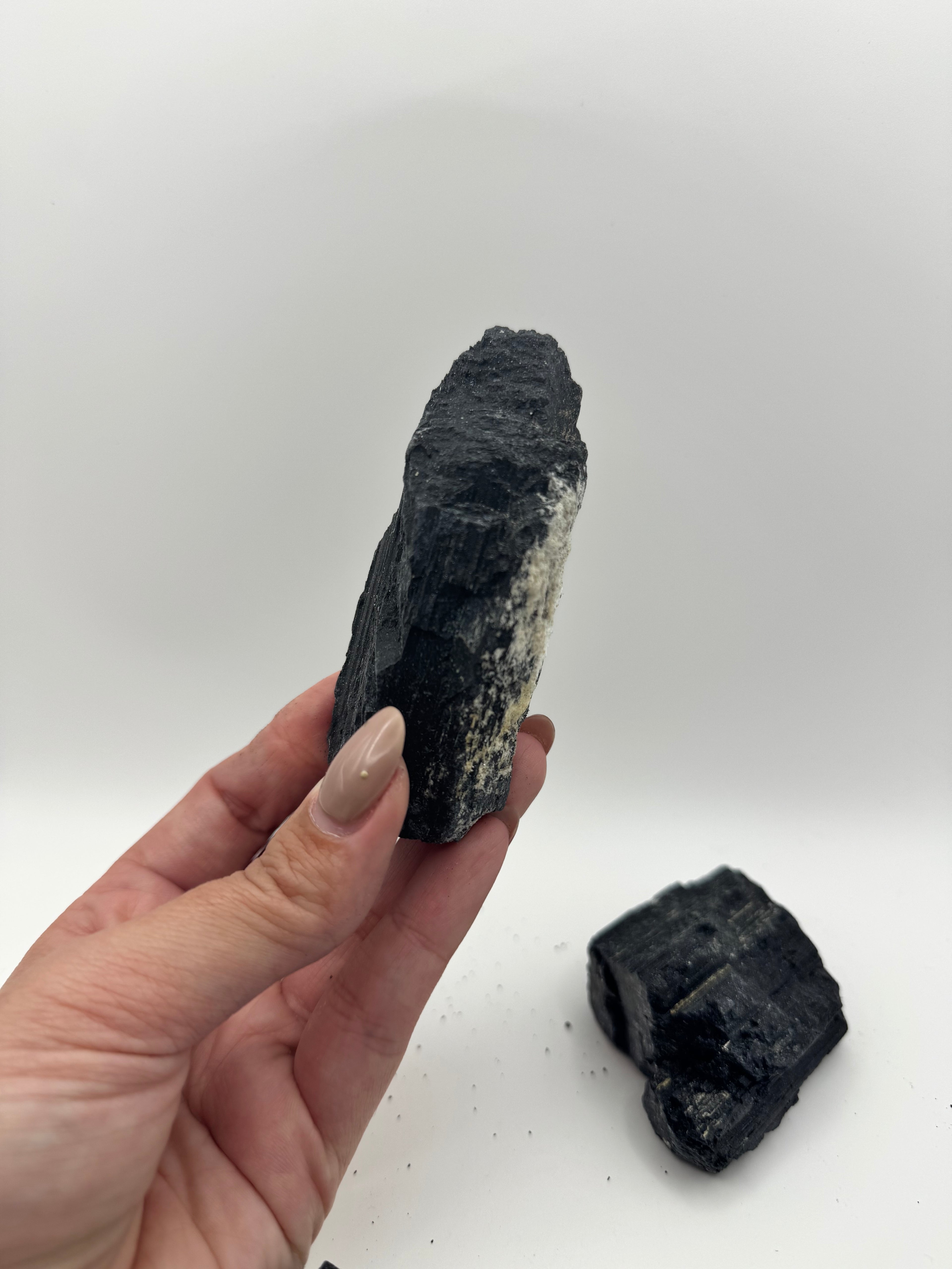 TURMALINA EN BRUTO GRANDE