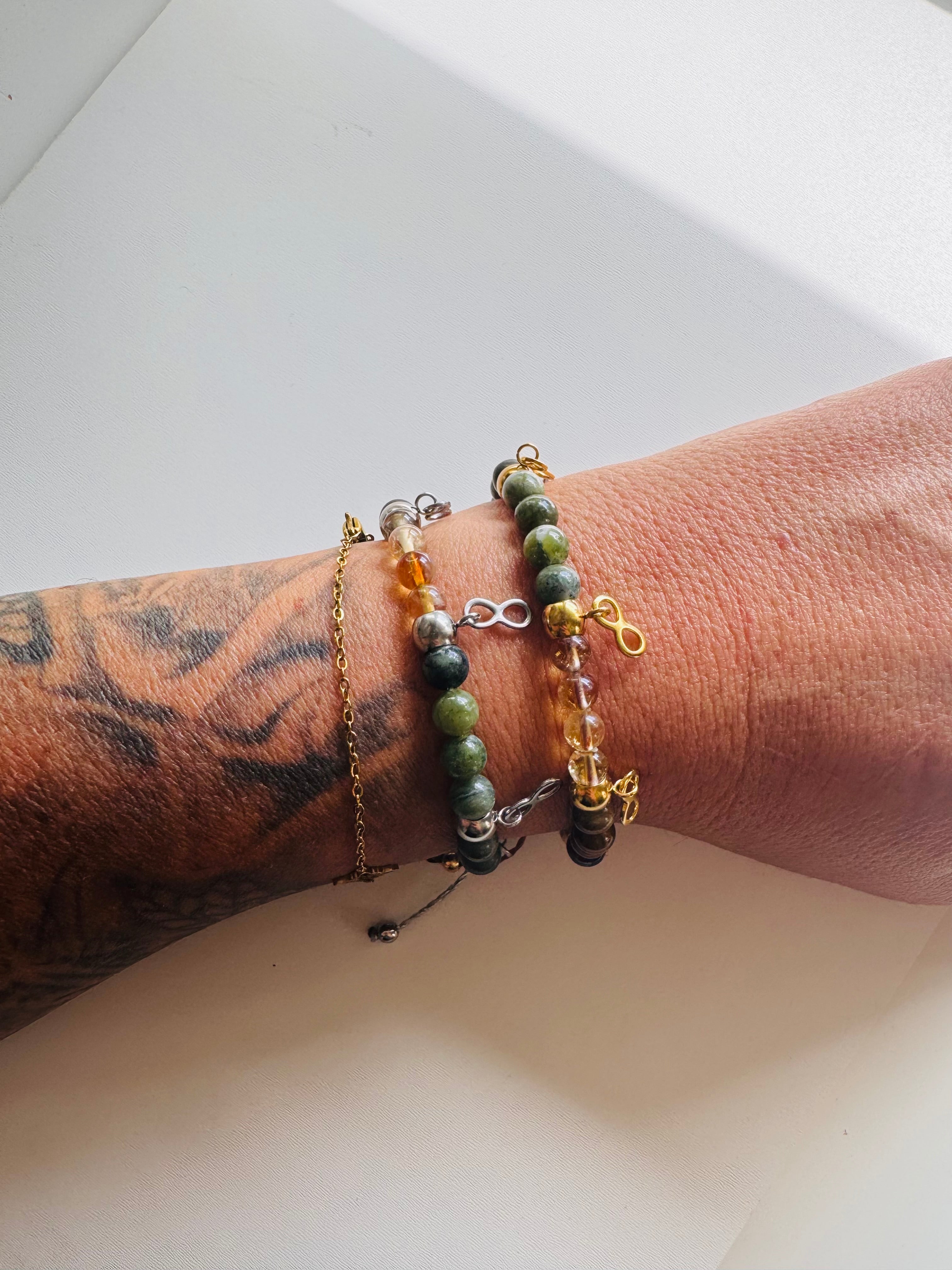 PULSERA MANIFESTADORA CODIGO SAGRADO 88888 MACRAMÉ