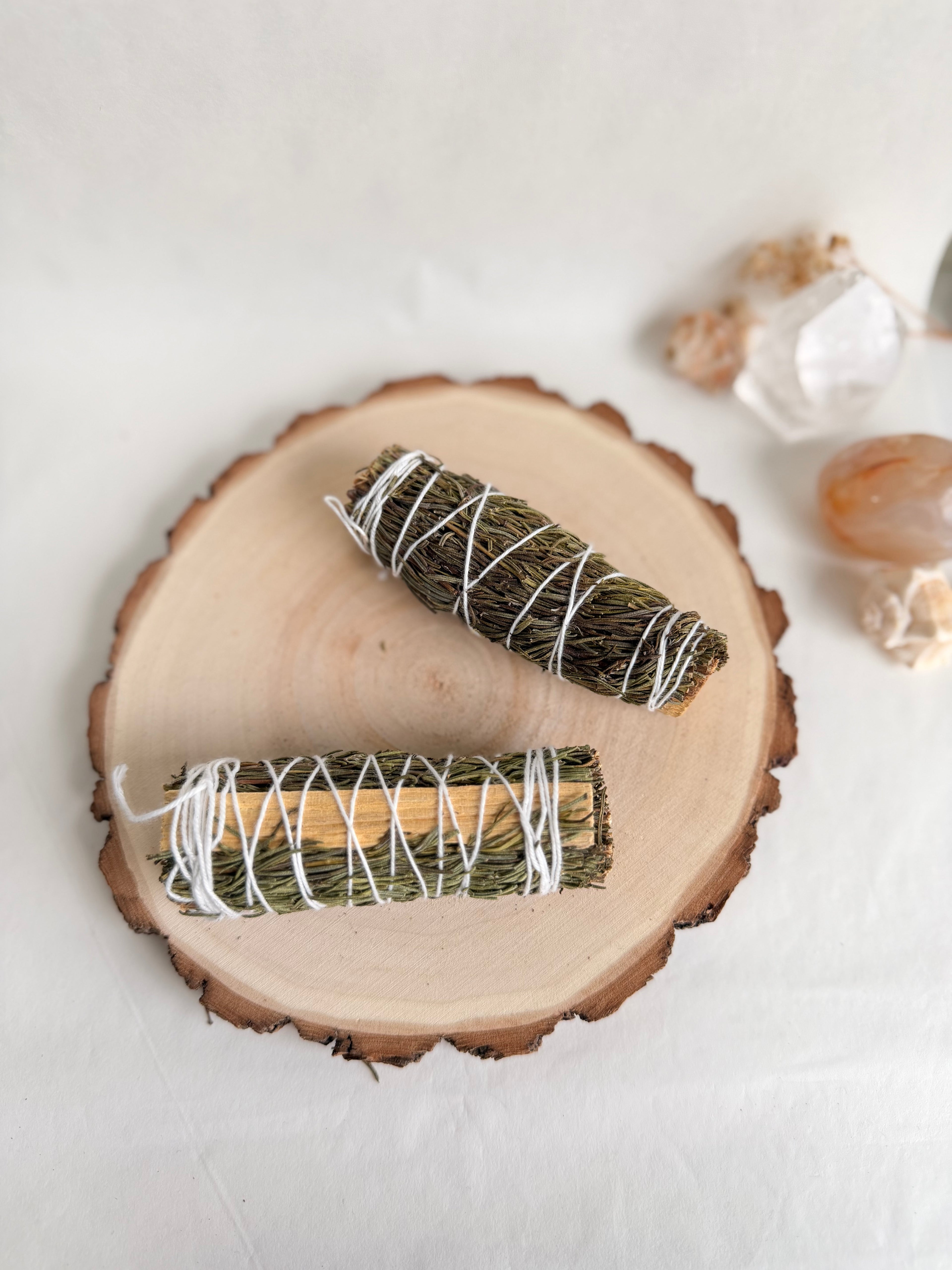 ATADO PALO SANTO Y ROMERO