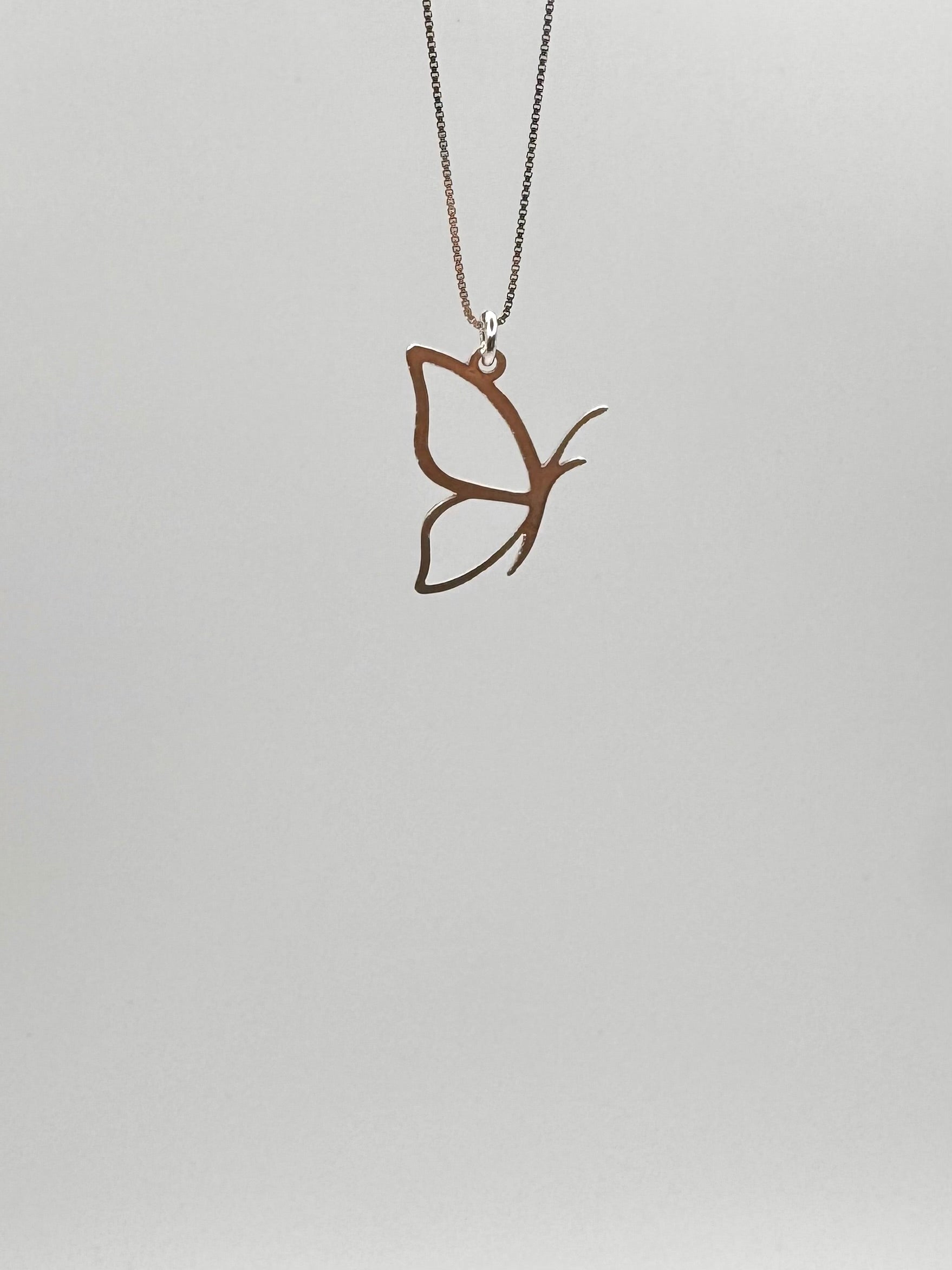 COLGANTE METAMORFOSIS