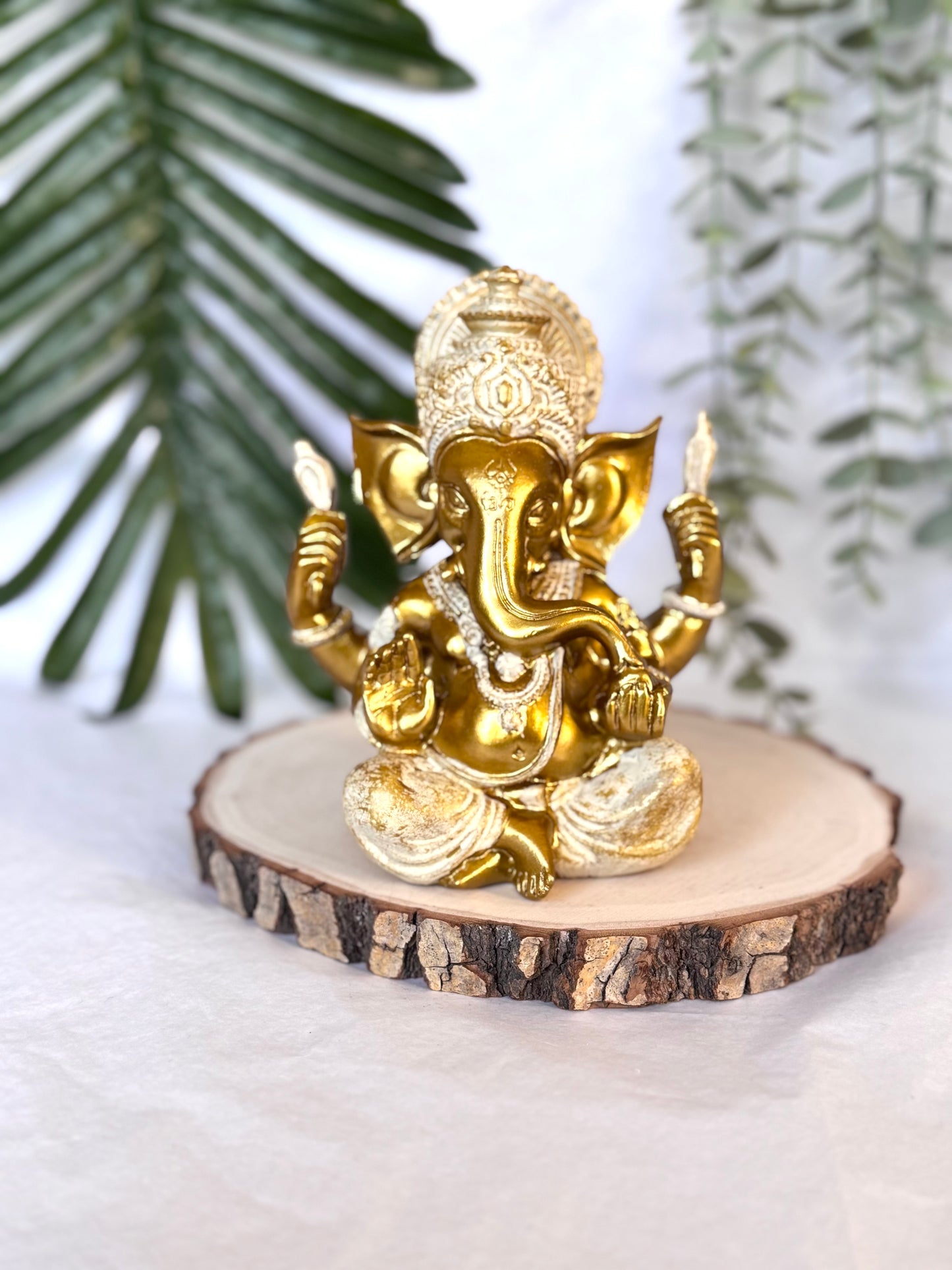 GANESHA DORADA Y MARFIL 14/15CM | ABRECAMINOS