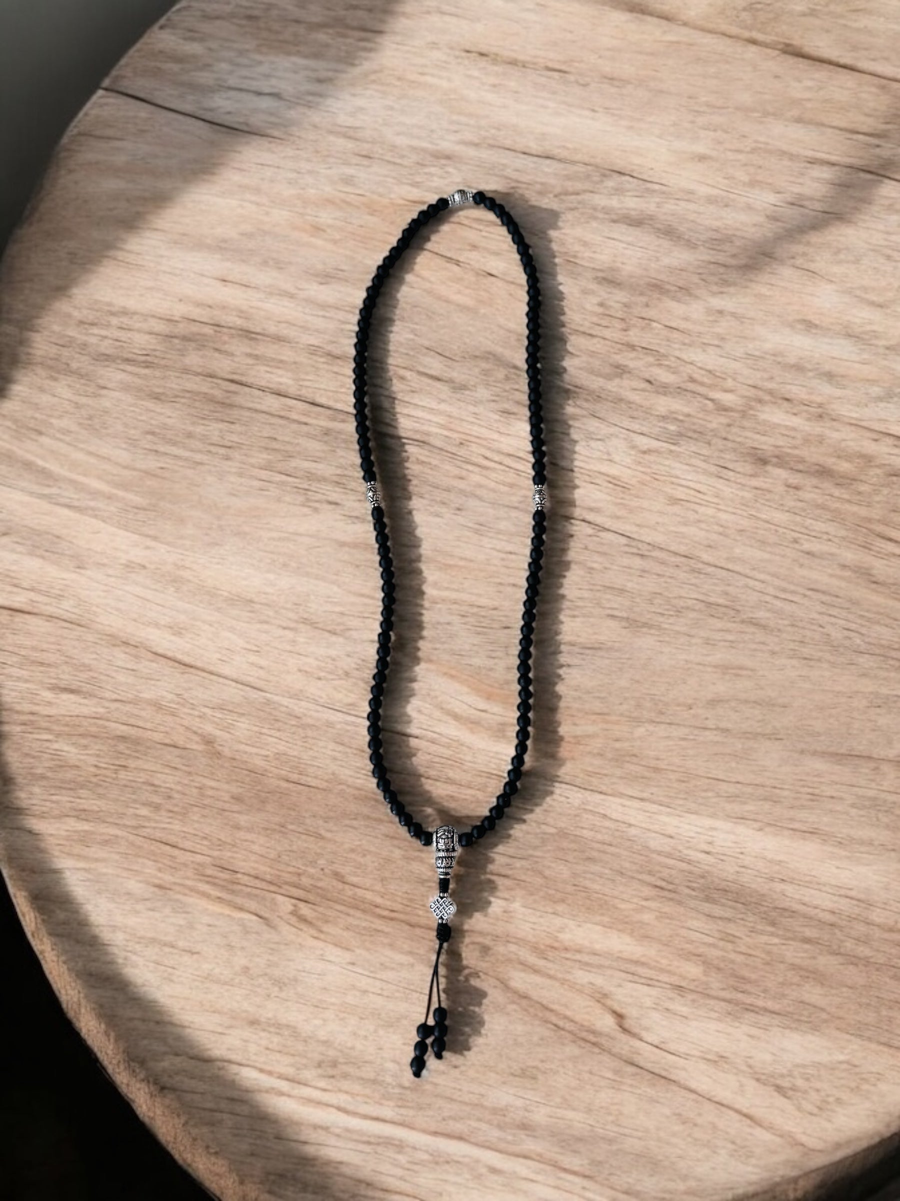 JAPA MALA SHALIGRAM 108 CUENTAS CON ABALORIO