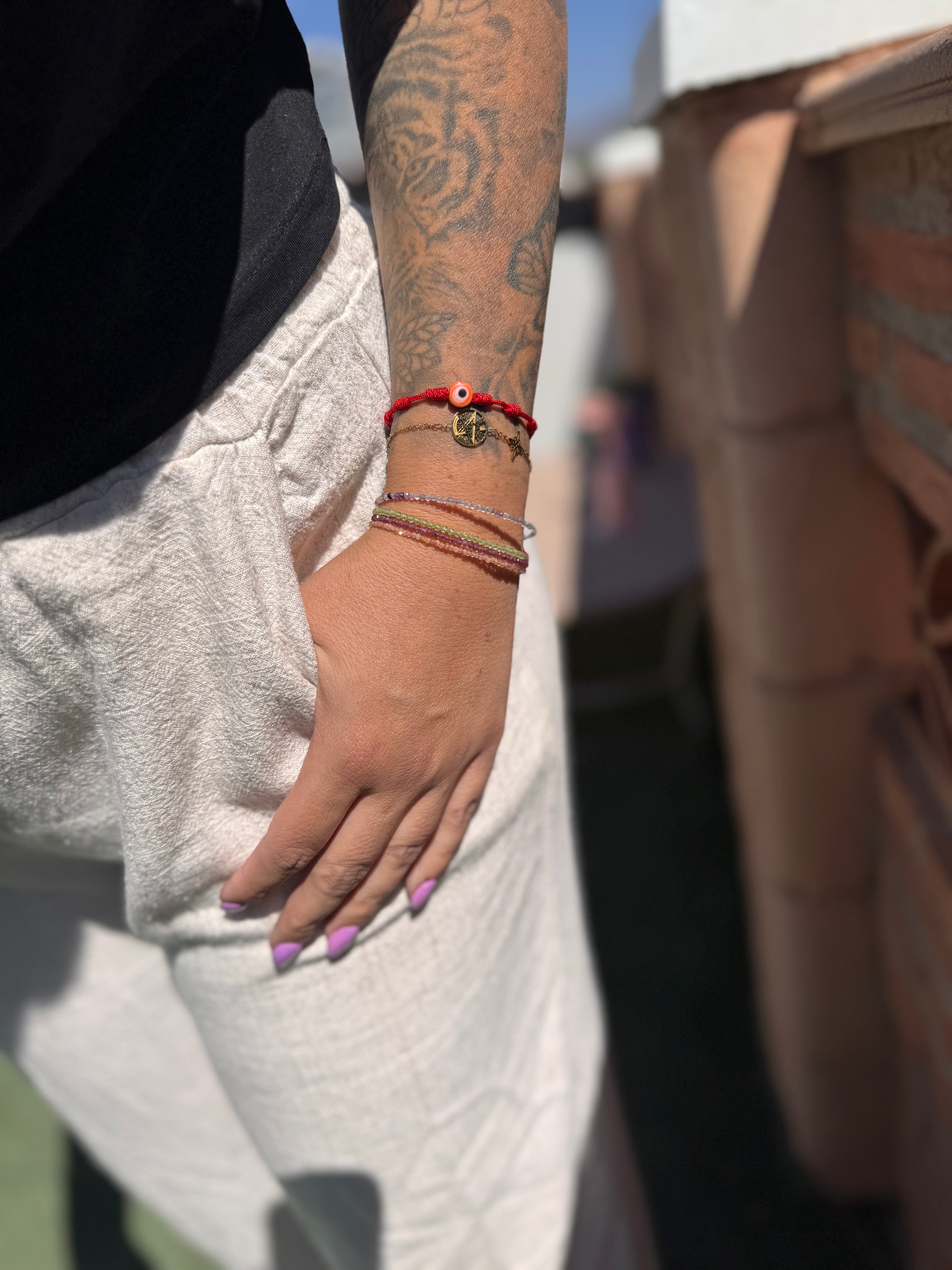 PULSERA FACETADA PERIDOTO PLATA | EMPUJE | FUERZA INTERIOR