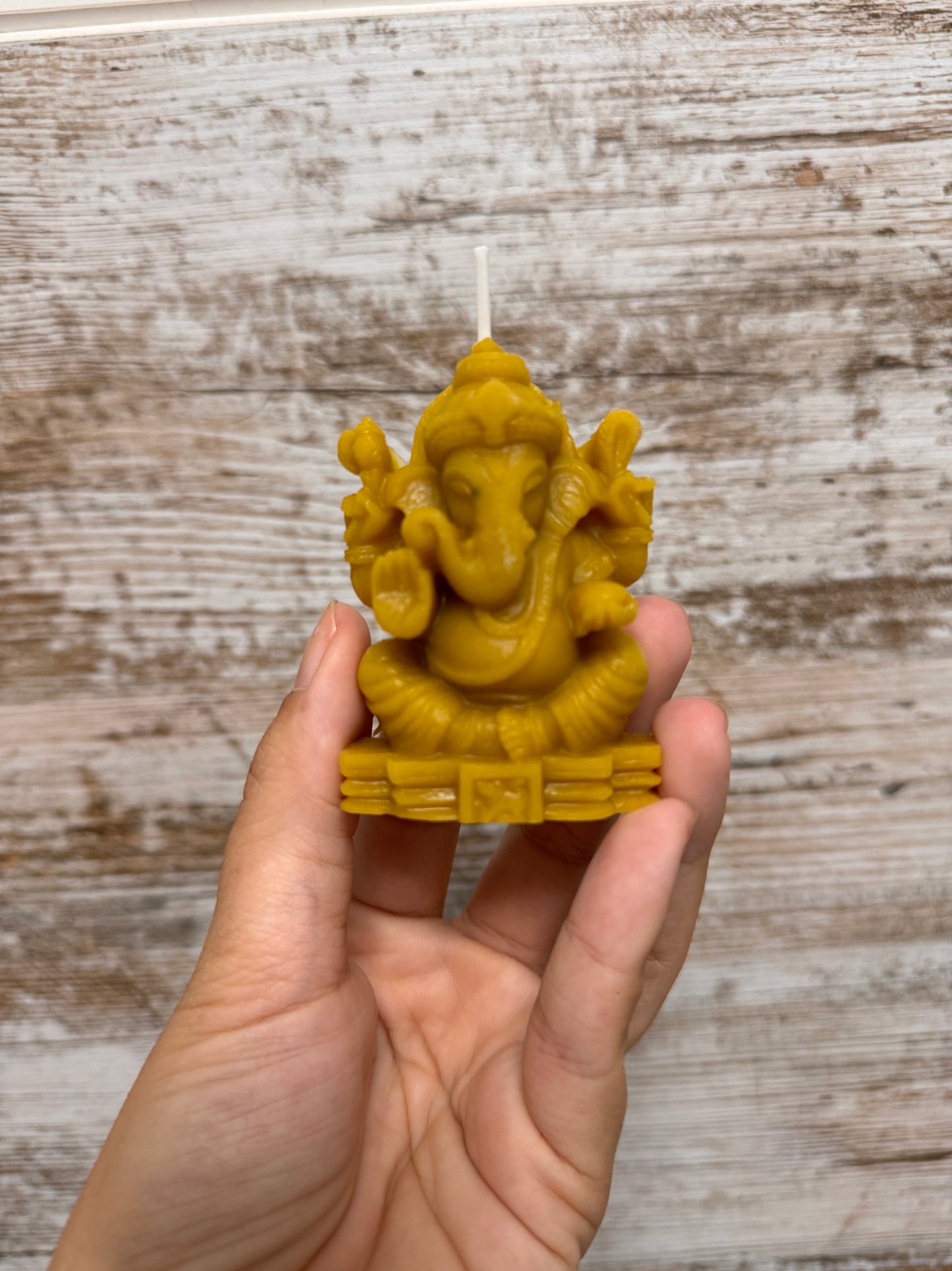 Vela de miel ganesha