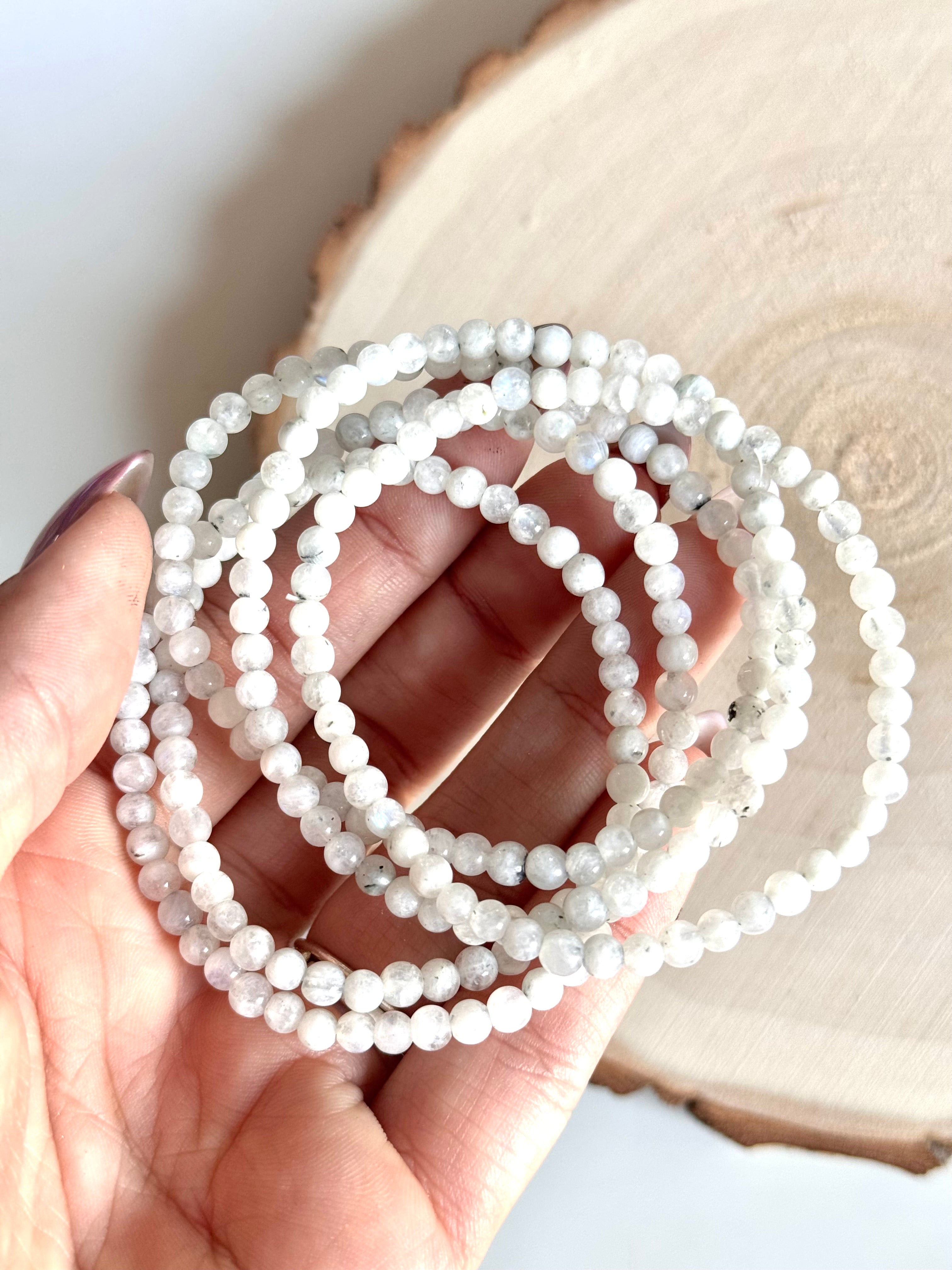 PULSERA FACETADA PIEDRA LUNA | FEMINIDAD | INTUICIÓN