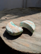 MEDIA LUNA DE ARAGONITO AZUL | CALMA EMOCIONAL | COMUNICACION | PAZ INTERIOR