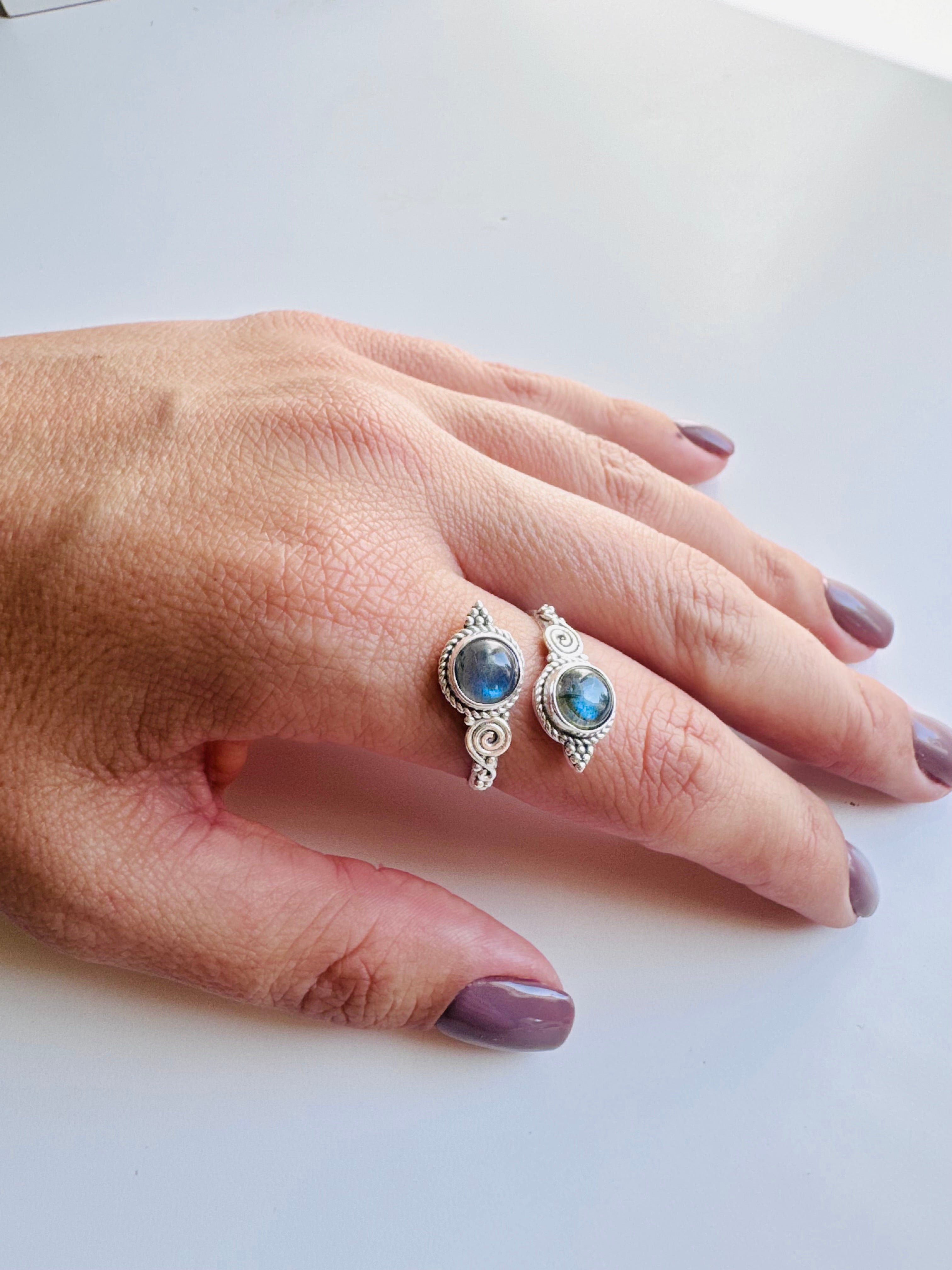 ANILLO DOBLE MINERAL AJUSTABLE