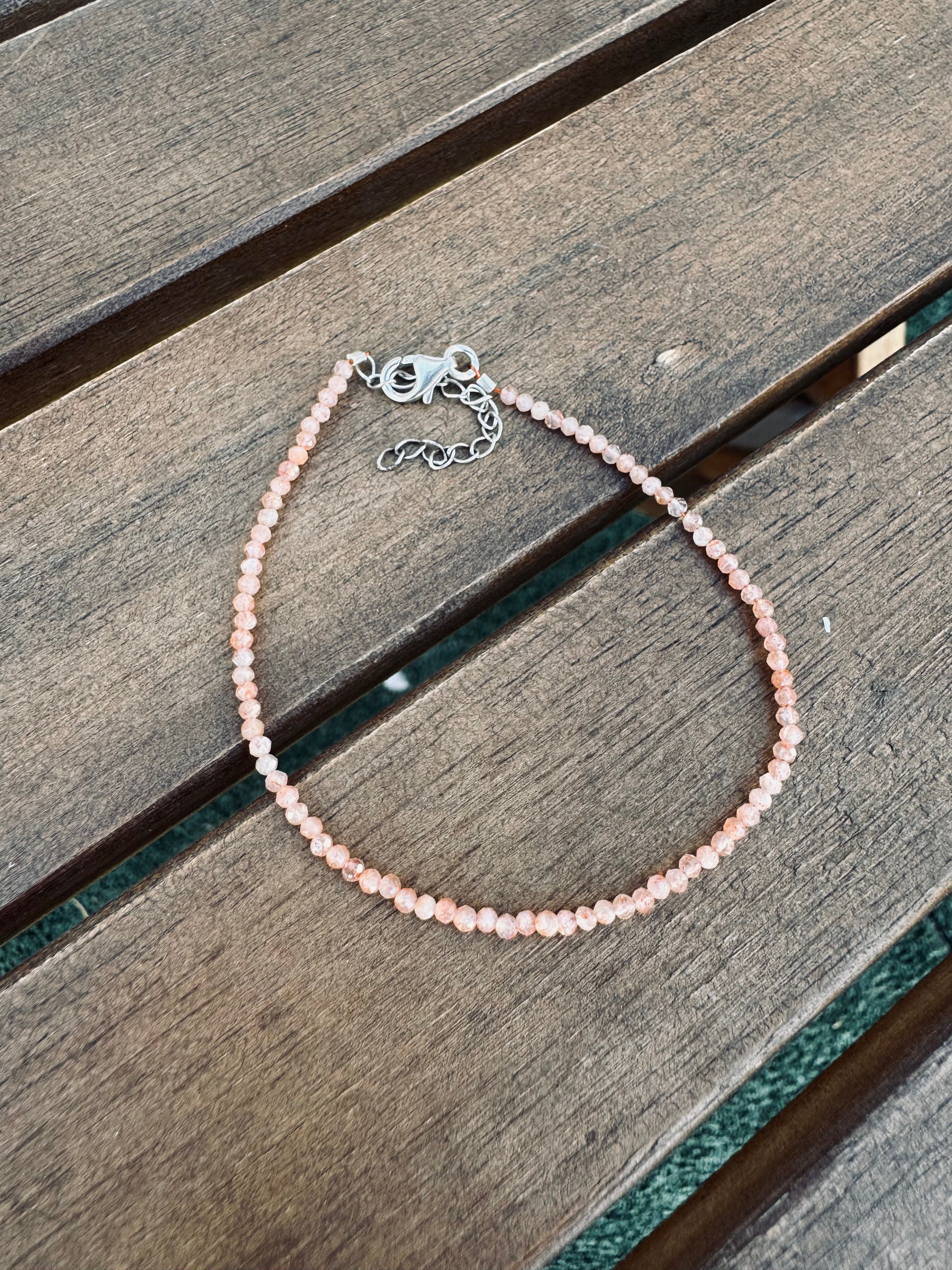 Pulsera plata piedra sol 