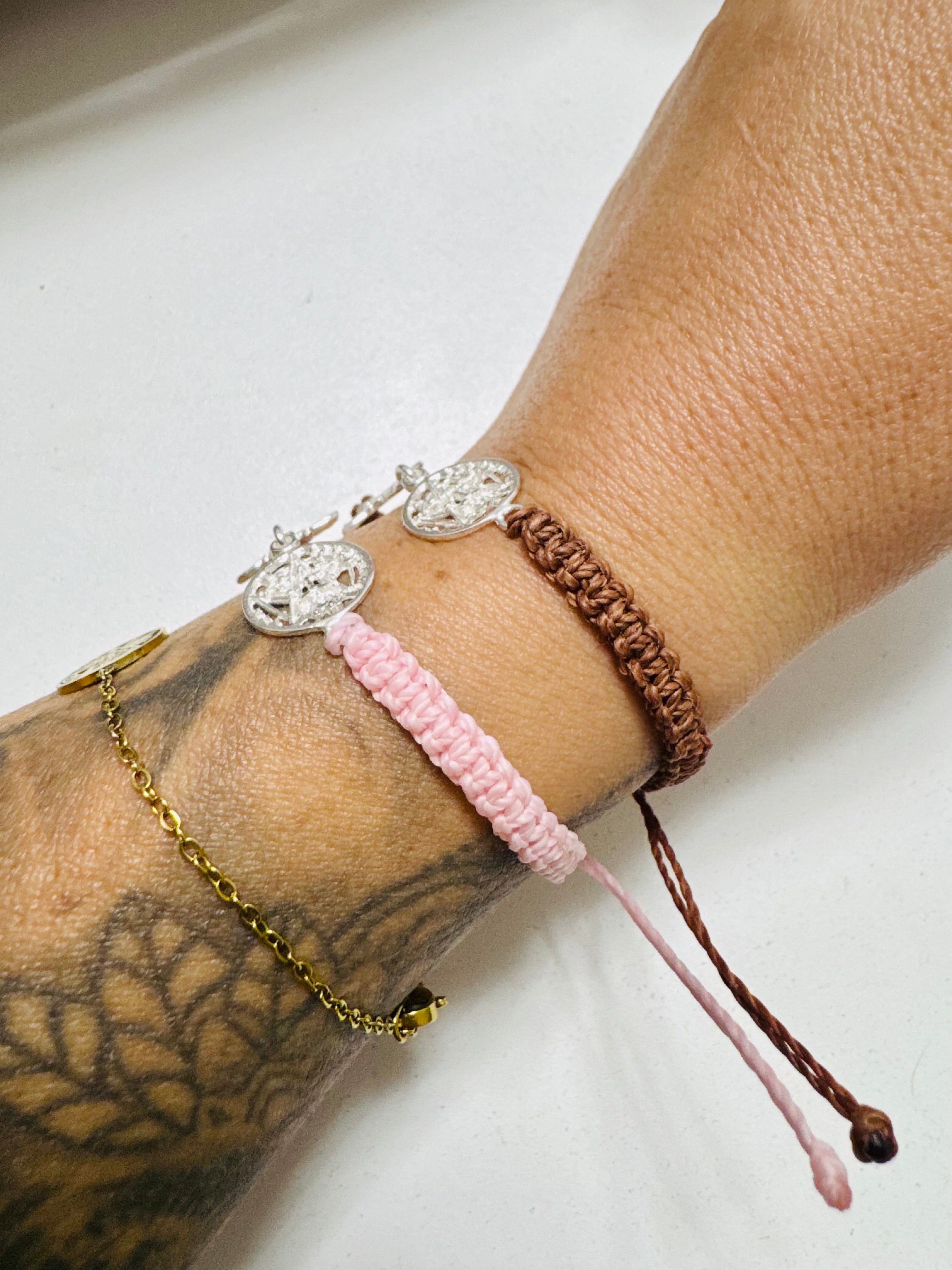 PULSERA DOBLE PROTECCIÓN MACRAMÉ AJUSTABLE