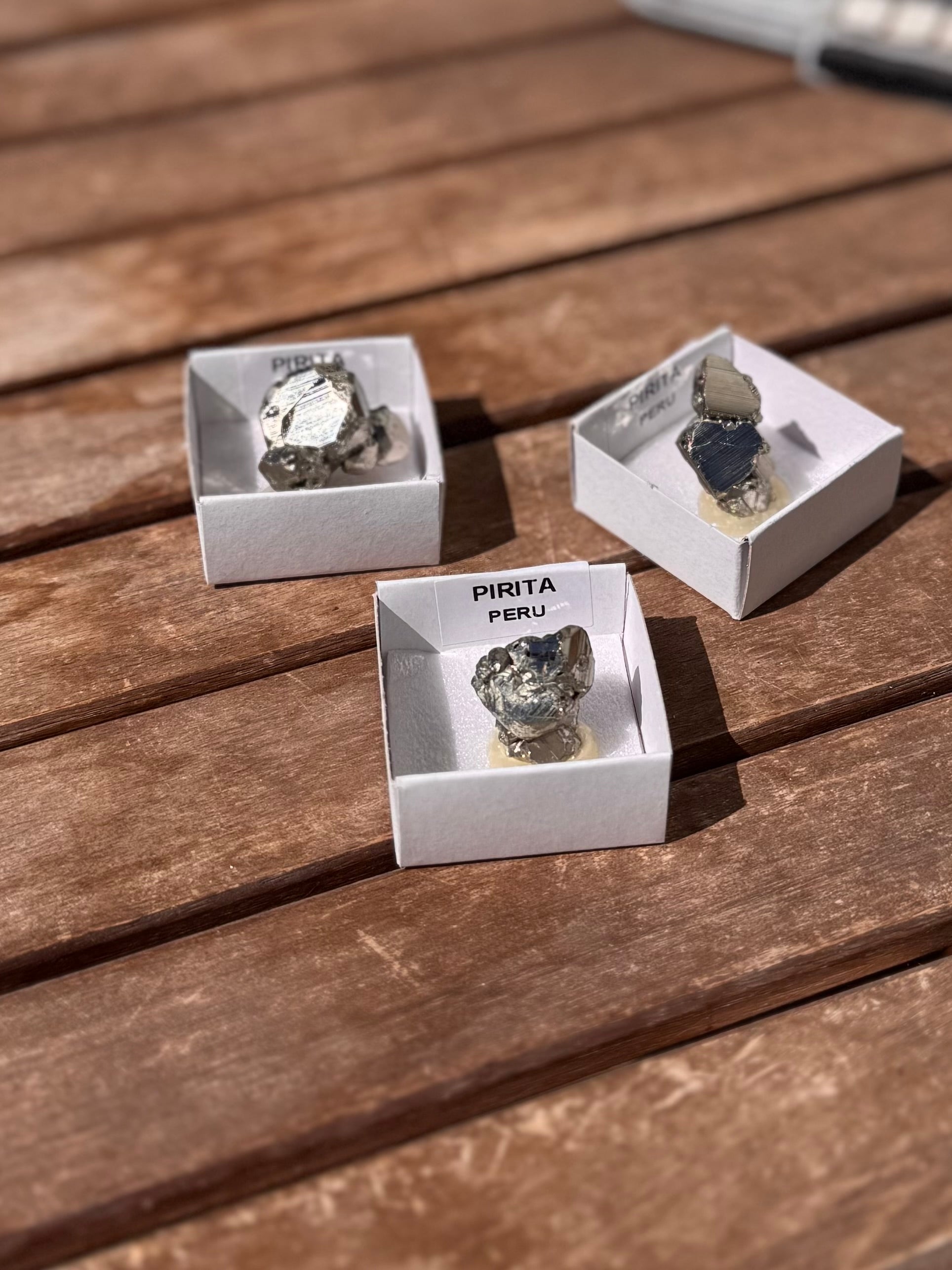 mineral abundancia y dinero