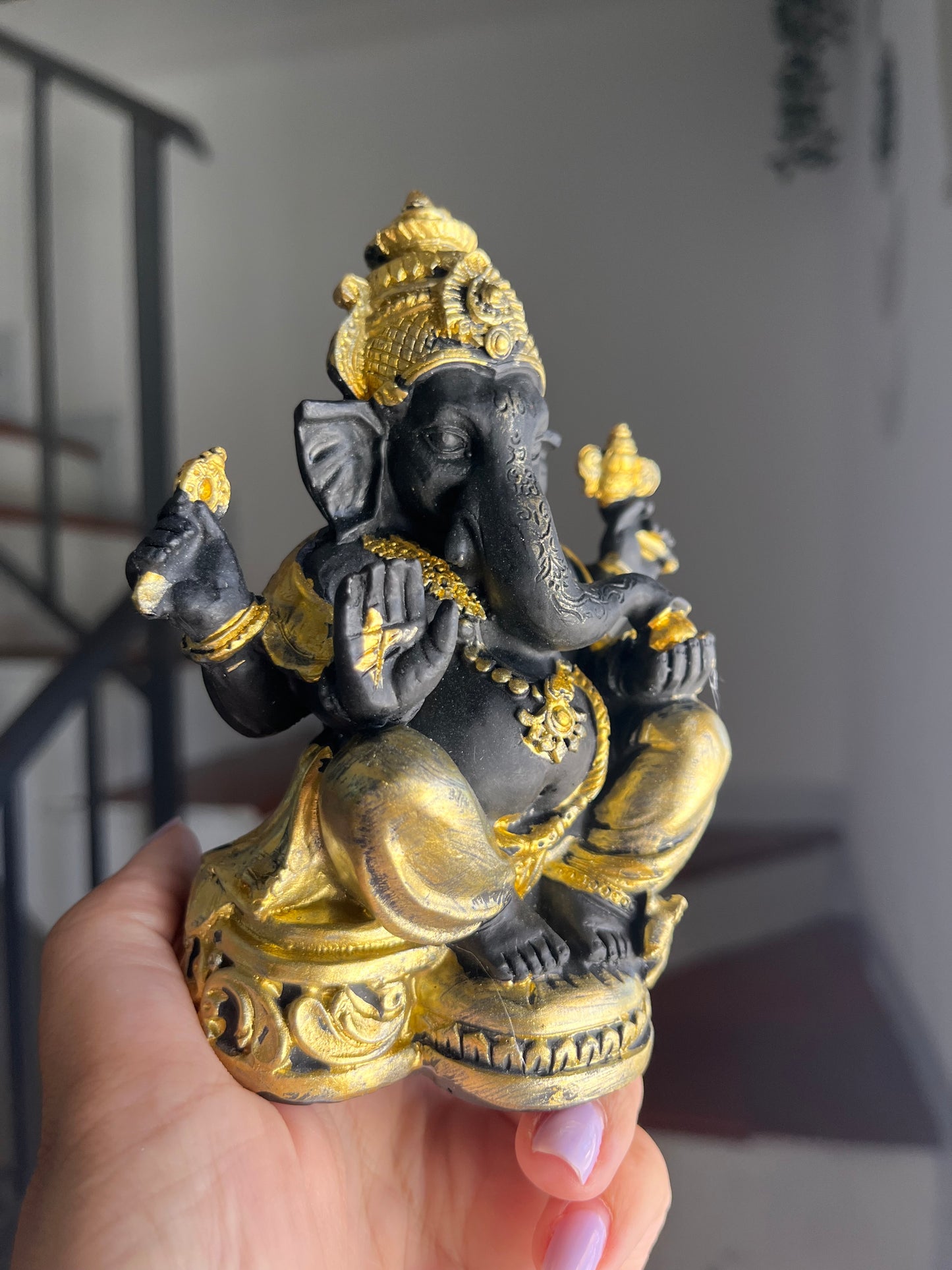 Ganesha negro/dorado