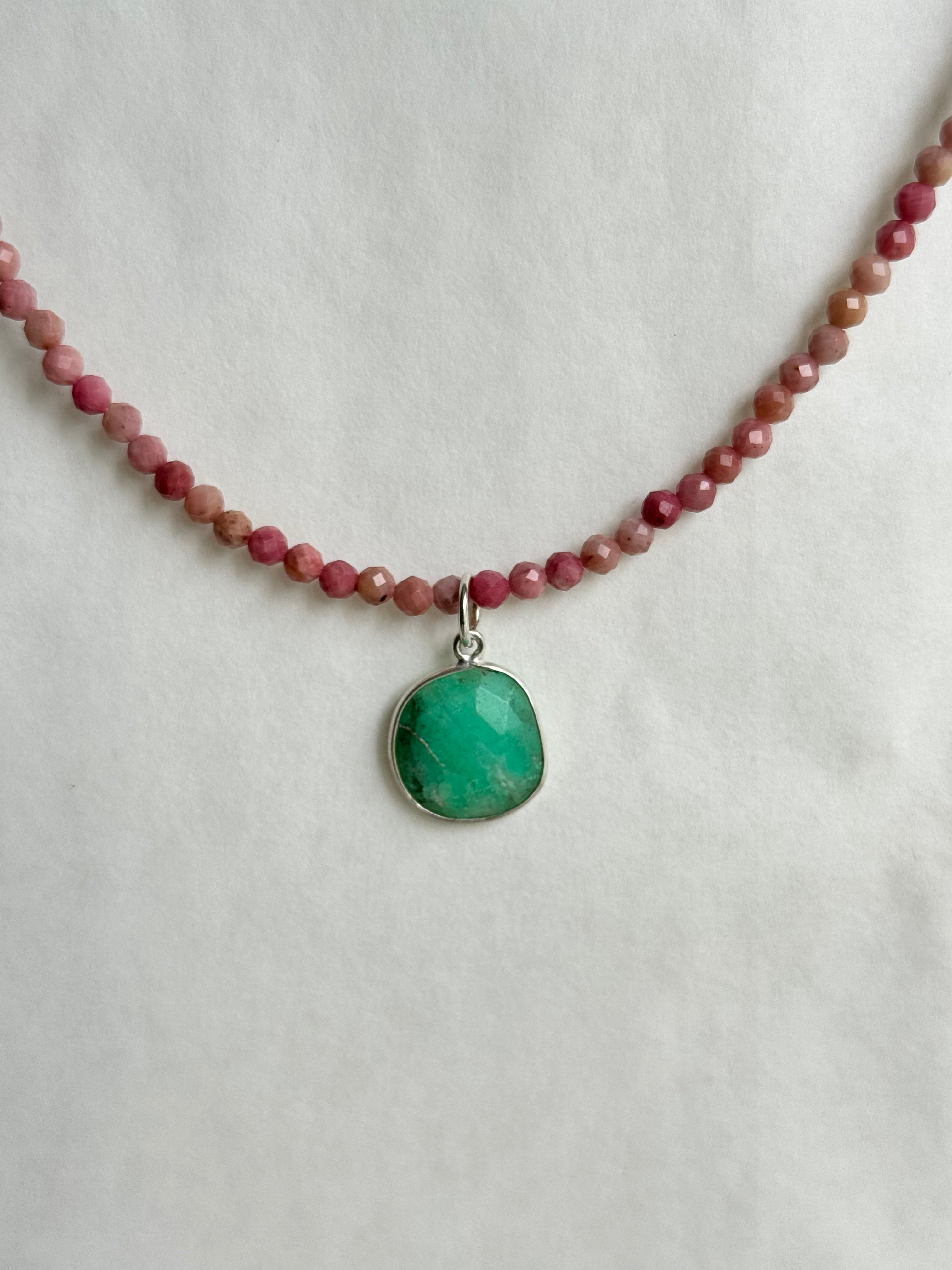COLLAR SANAR Y RENACER | RODONITA Y CRISOPRASA
