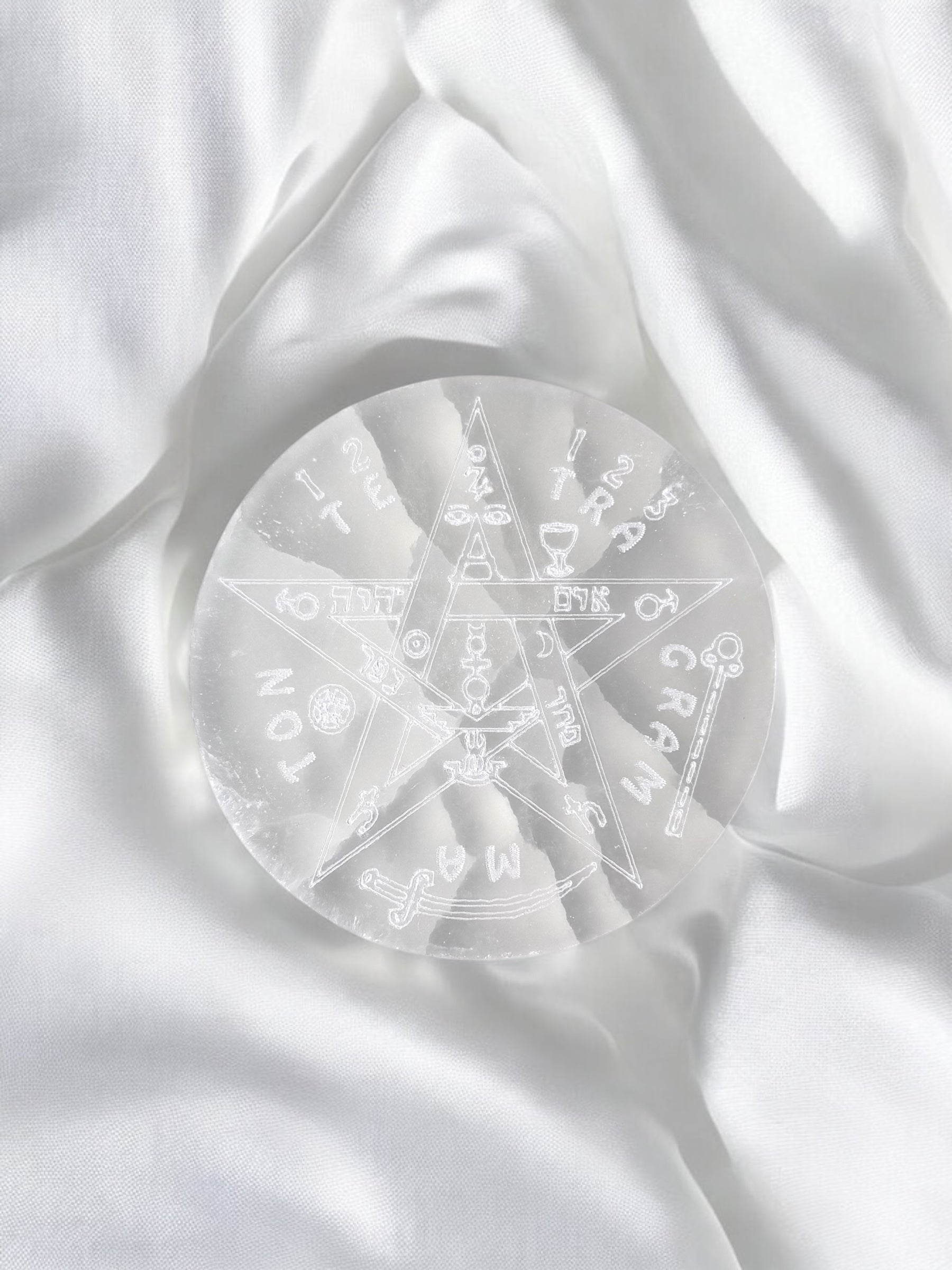 PLACA SELENITA TETRAGRAMATON 10CM
