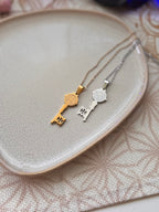 COLGANTE LLAVE SAN BENITO ACERO | ELIGE