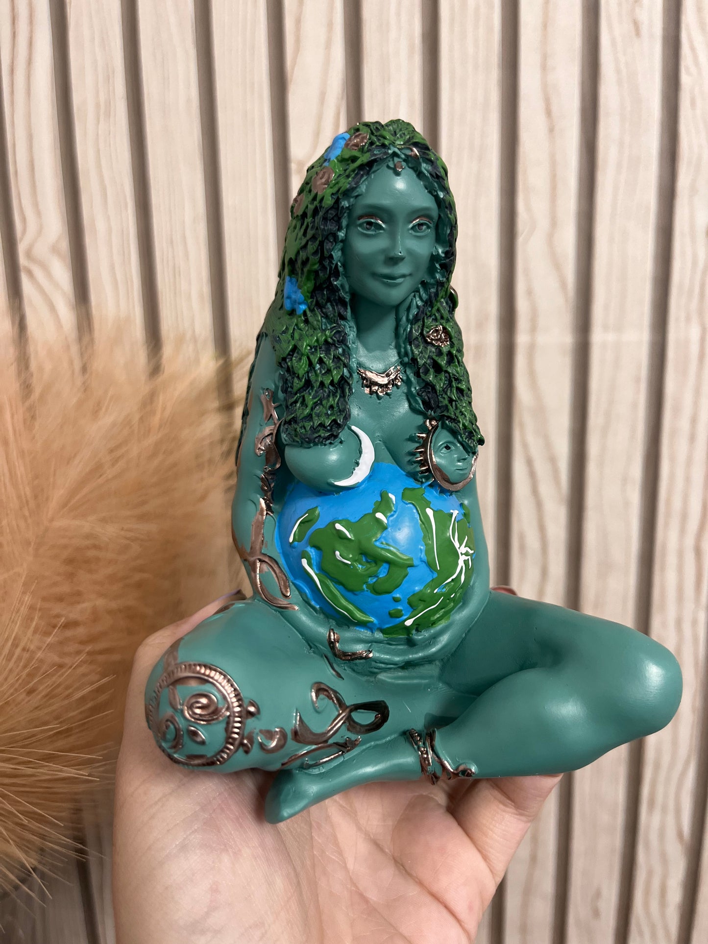 Diosa madre Tierra Gaia verde 15cm