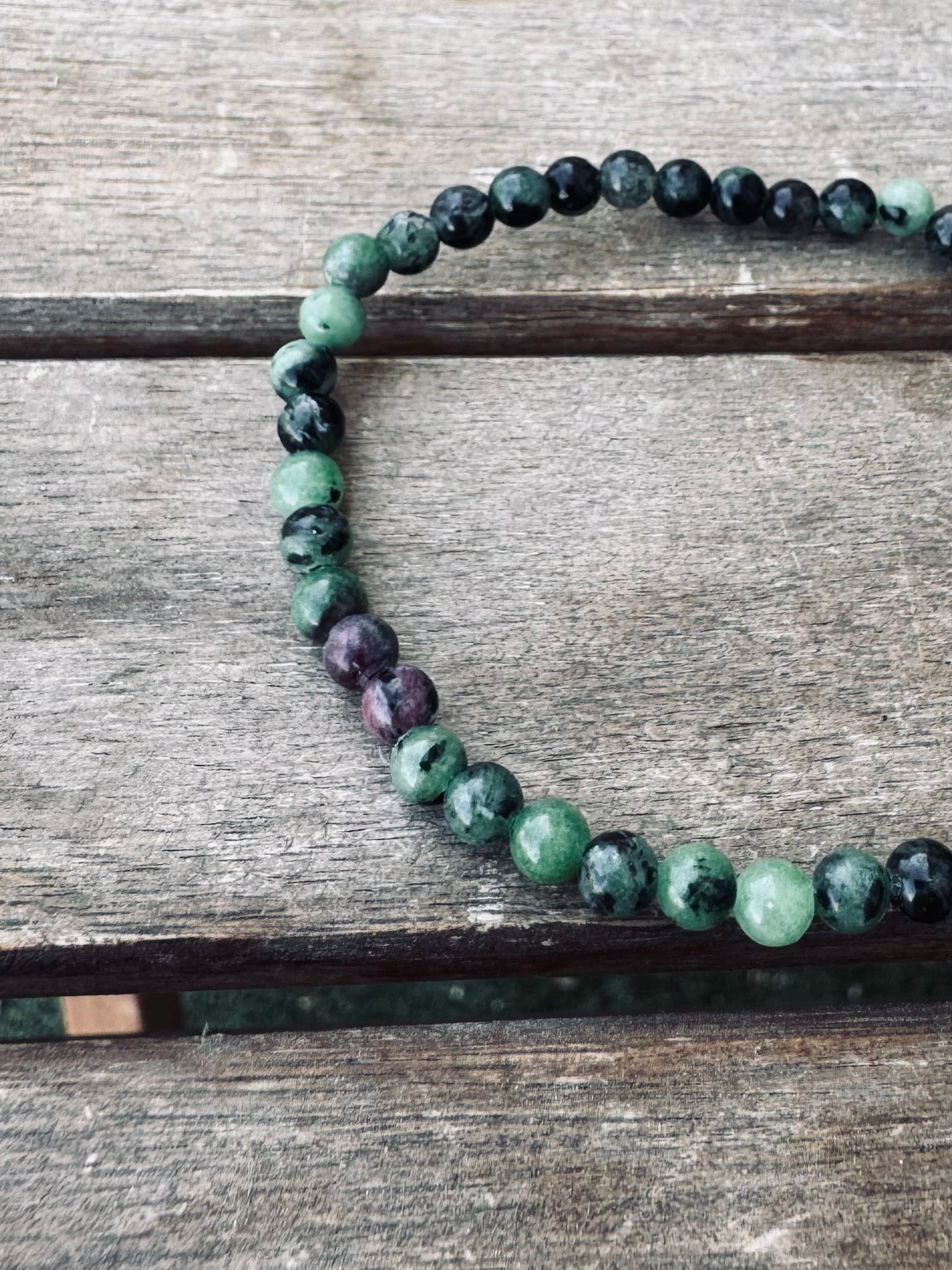 PULSERA  FUCSITA RUBÍ | PASIÓN | PROSPERIDAD