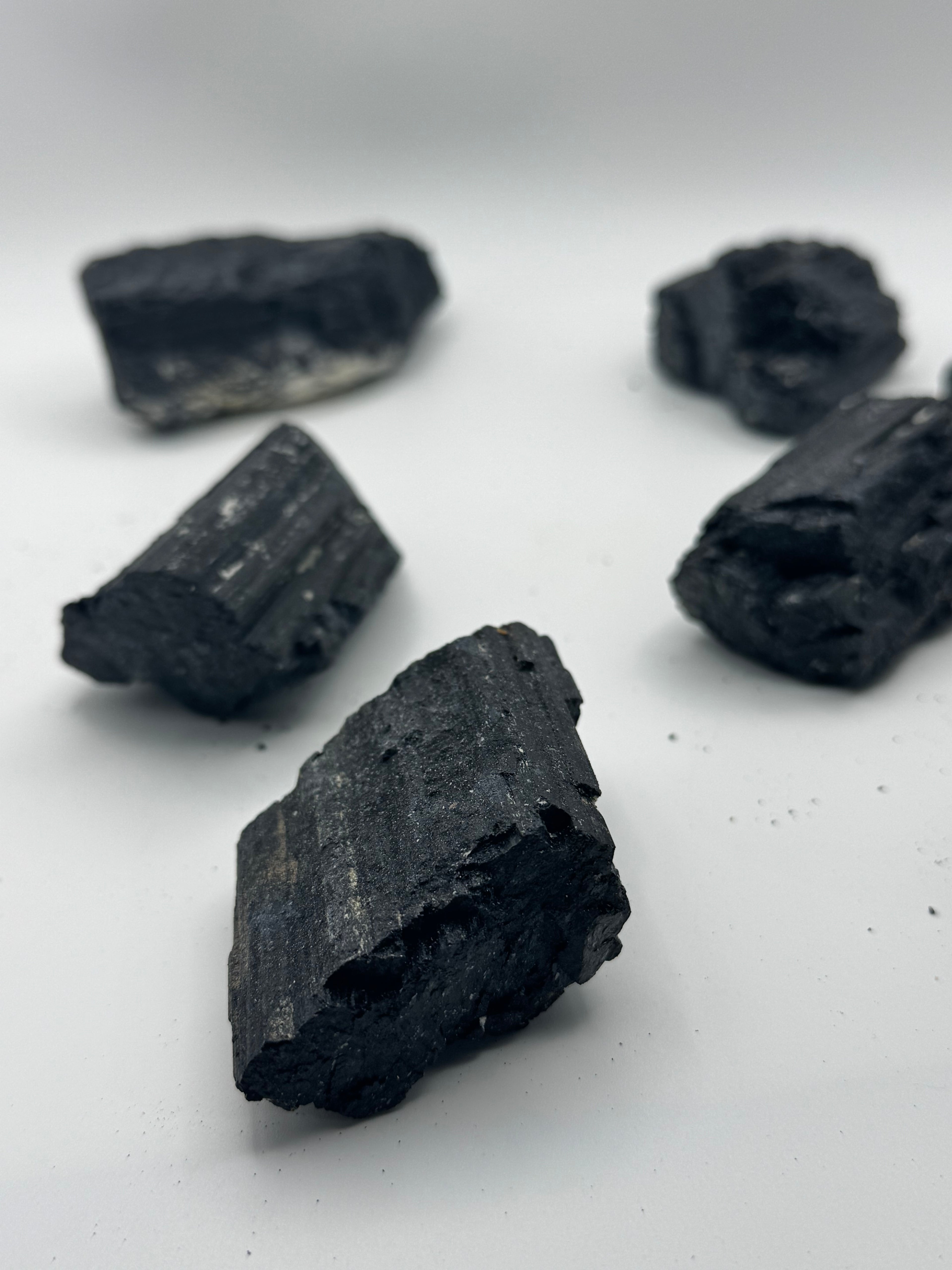 TURMALINA EN BRUTO GRANDE