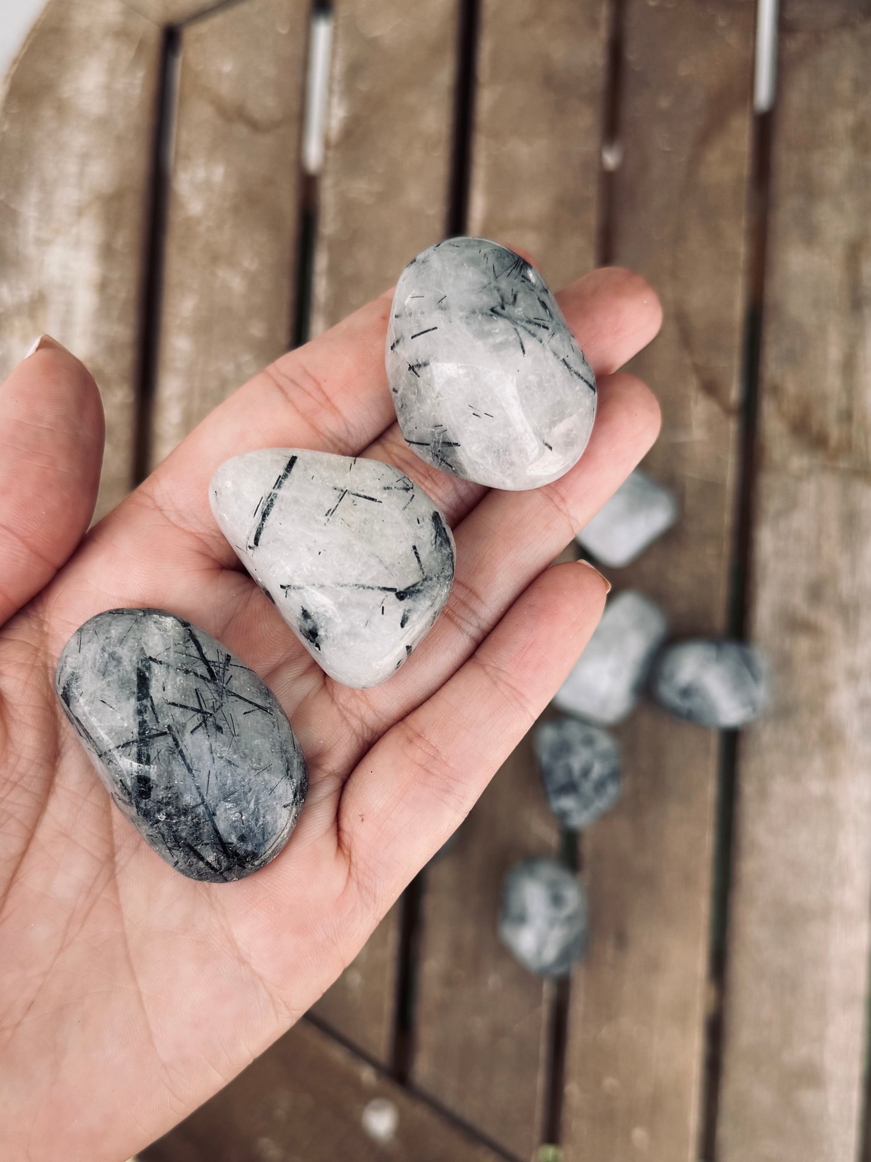 RODADO CUARZO TURMALINADO | AMPLIFICA Y PROTEGE