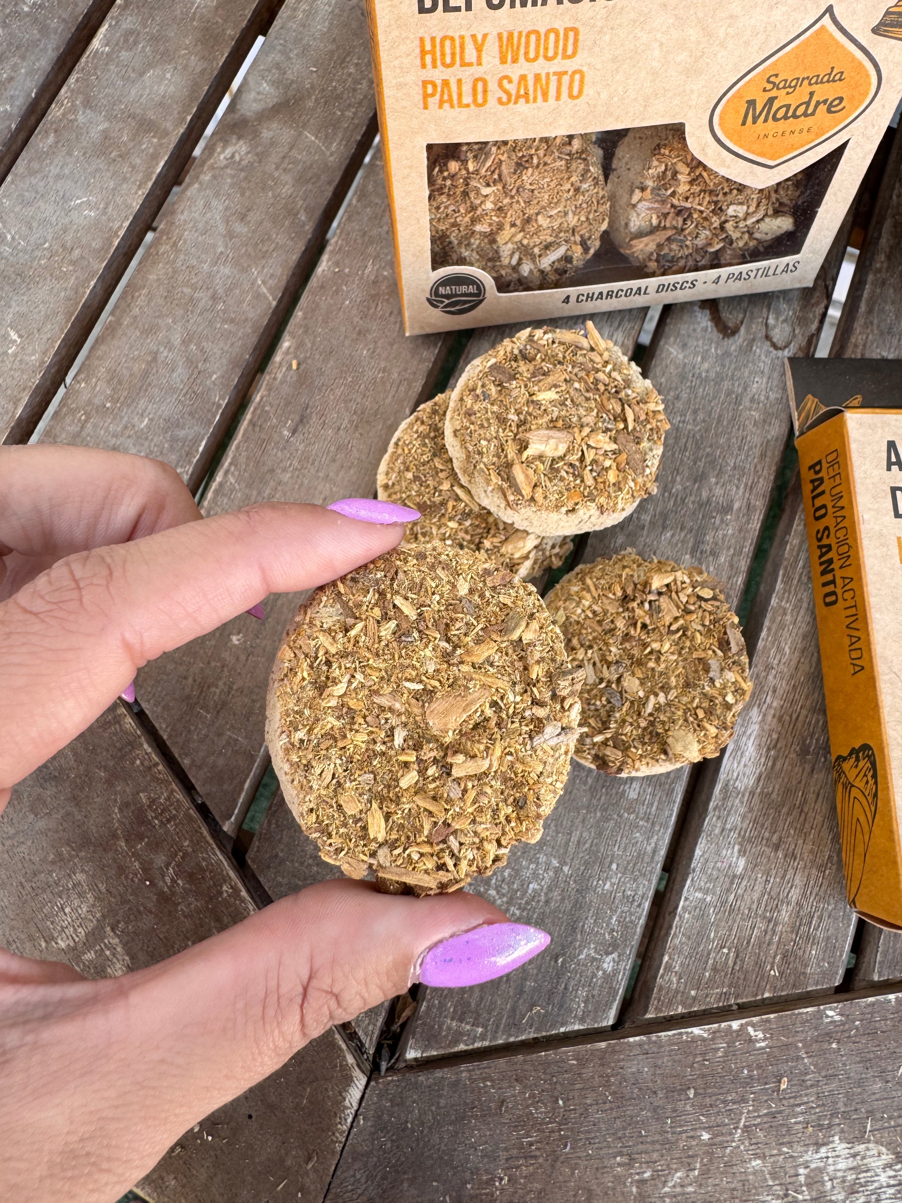 PASTILLAS DEFUMACION ACTIVADA PALO SANTO | PURIFICACIÓN