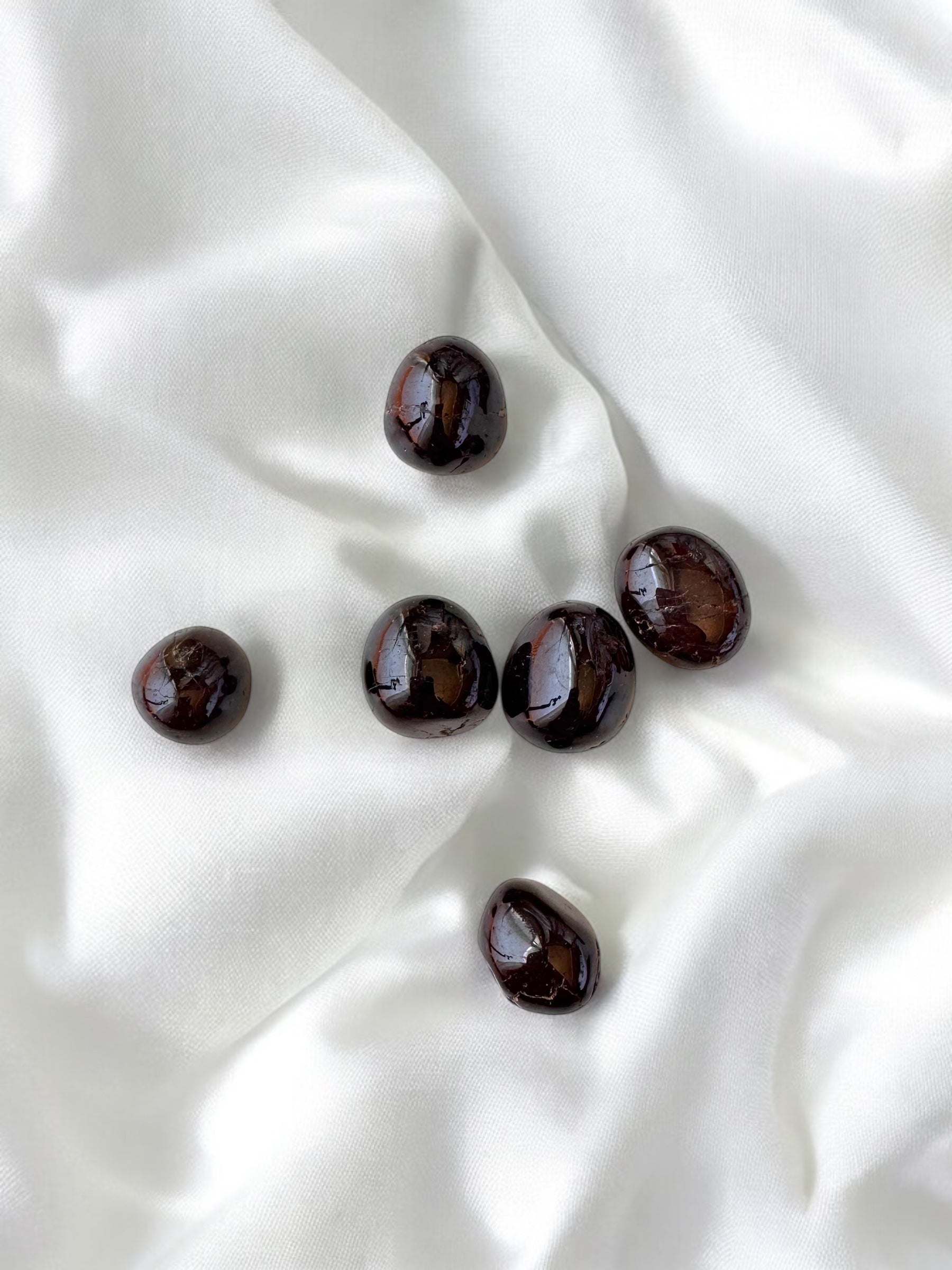 RODADO DE GRANATE EXTRA | PASIÓN | ENERGÍA | PROTECCIÓN