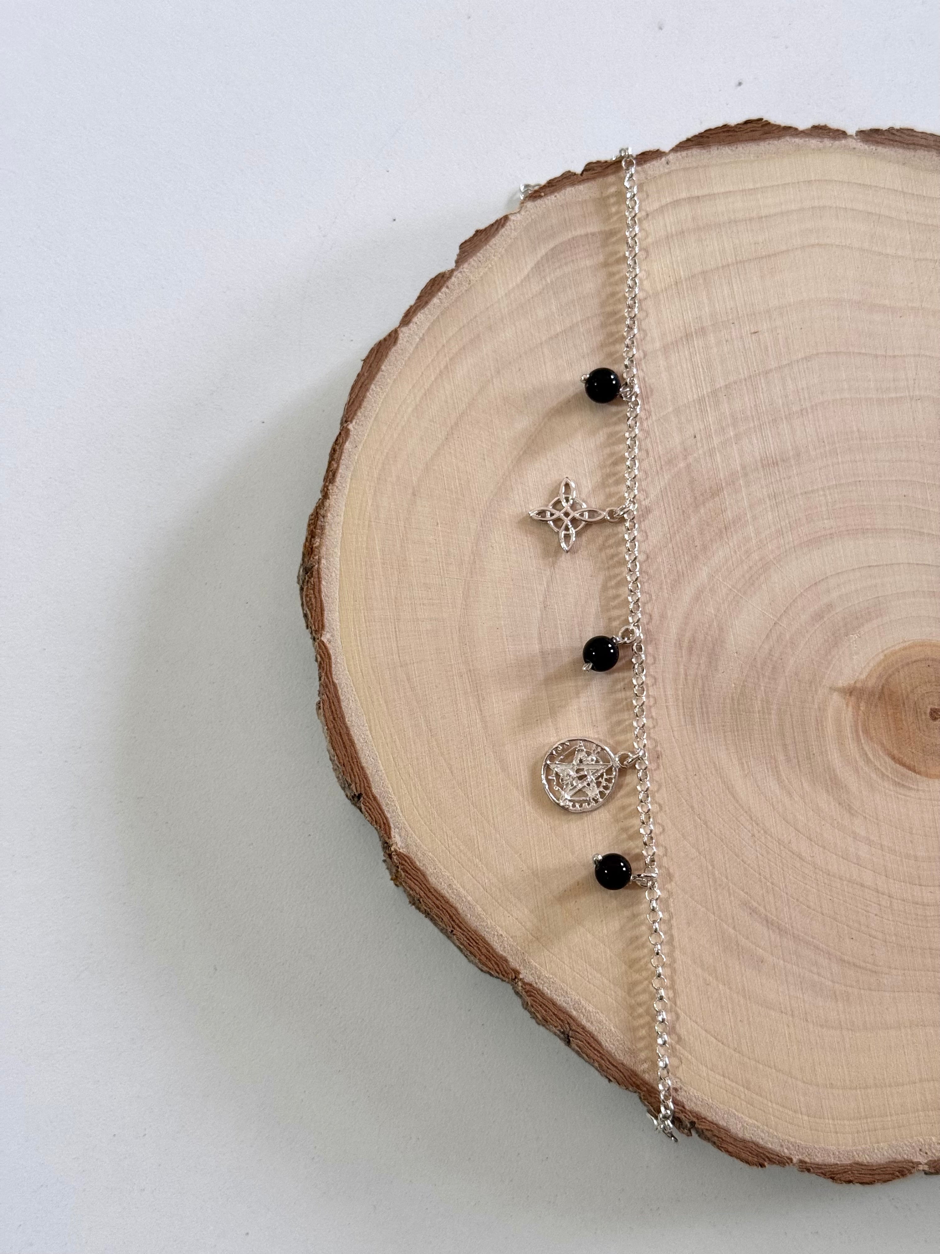 PULSERA DE PLATA | TRIPLE PROTECCIÓN | NUDO BRUJA TETRAGRAMATON Y TURMALINA