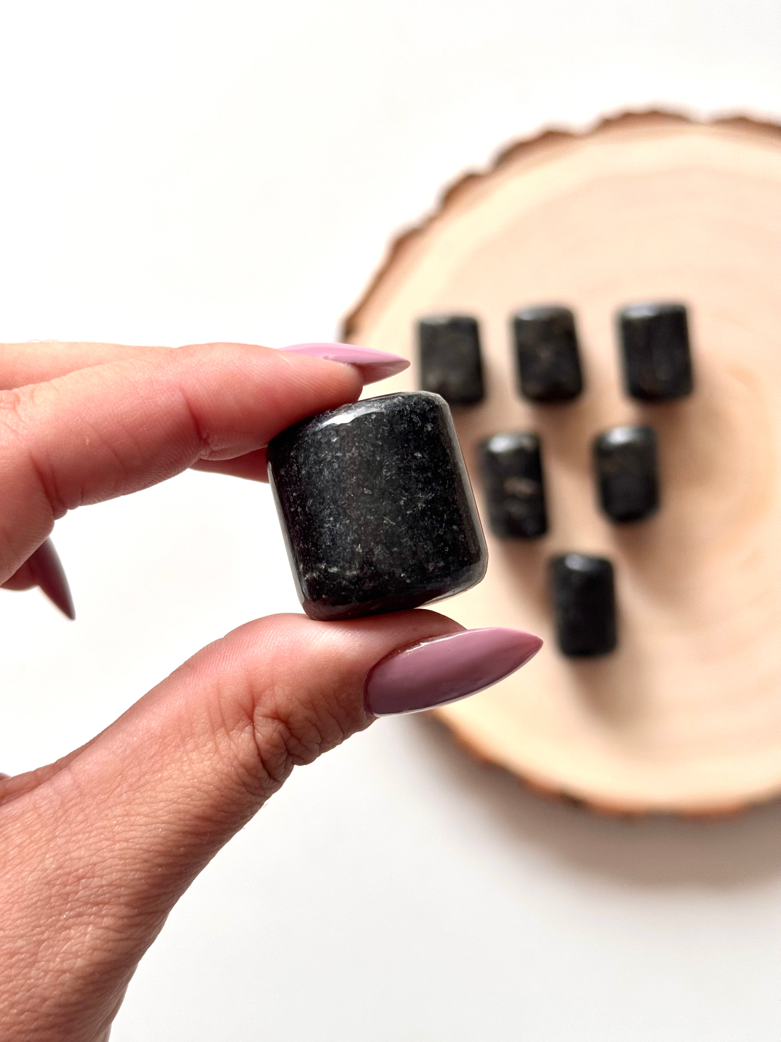 NUUMMITE | NUEVOS COMIENZOS | MANIFESTACIÓN