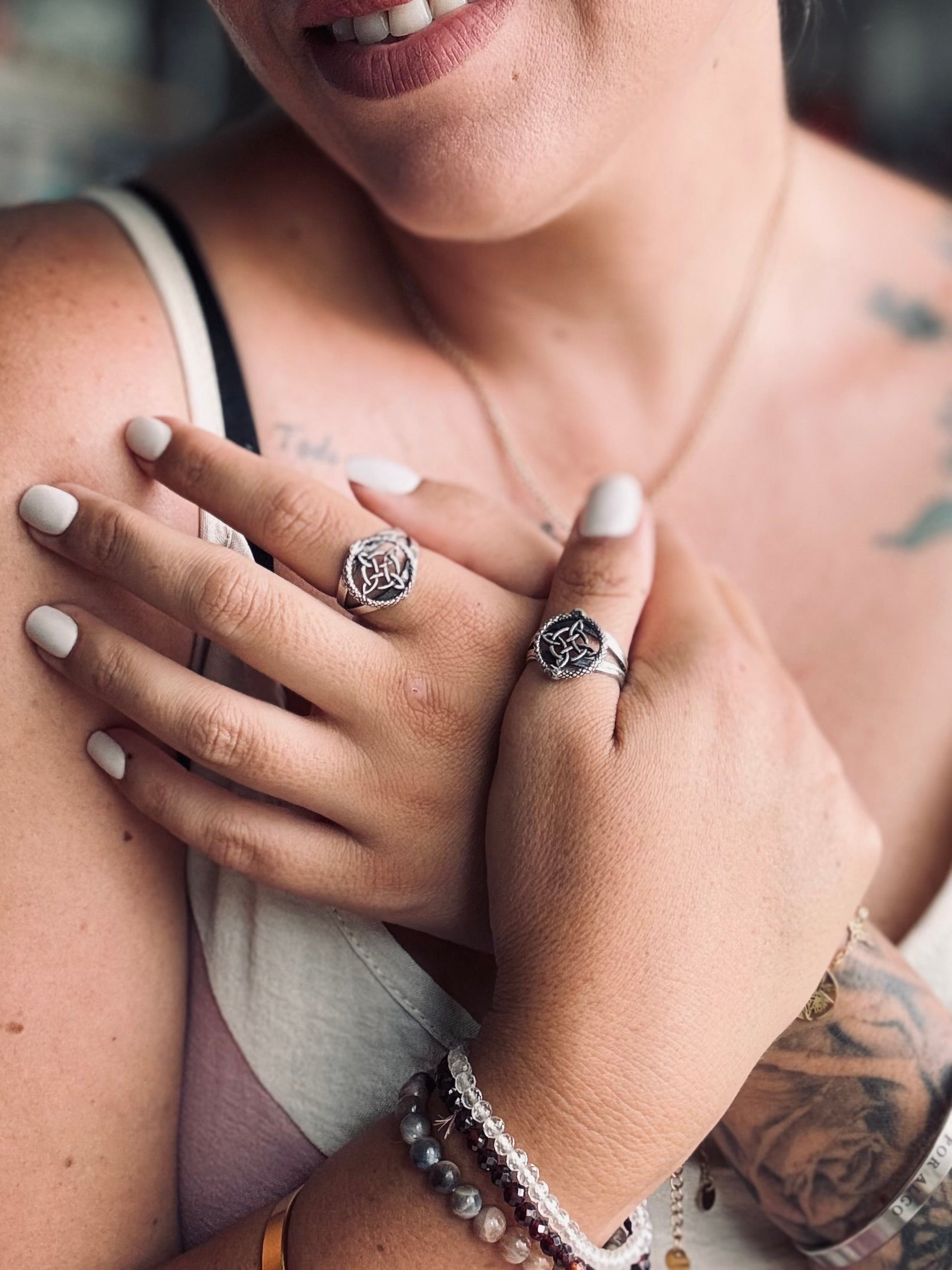 ANILLO DE PLATA AJUSTABLE | NUDO BRUJA CON SERPIENTE