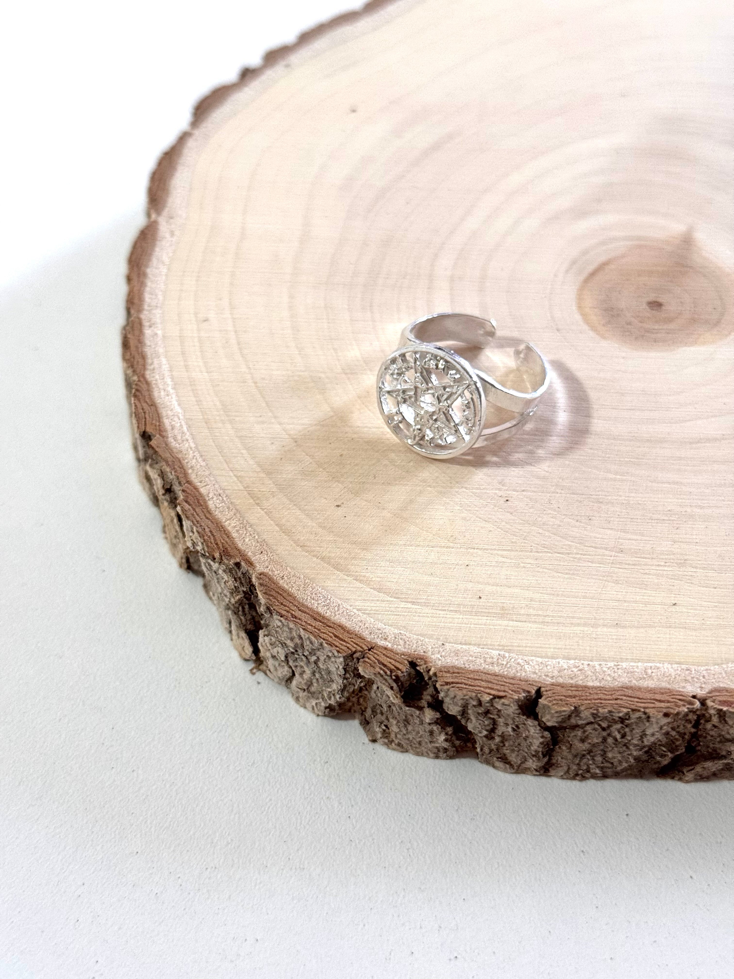 ANILLO DE PLATA AJUSTABLE | TETRAGRAMATON | PROTECCIÓN