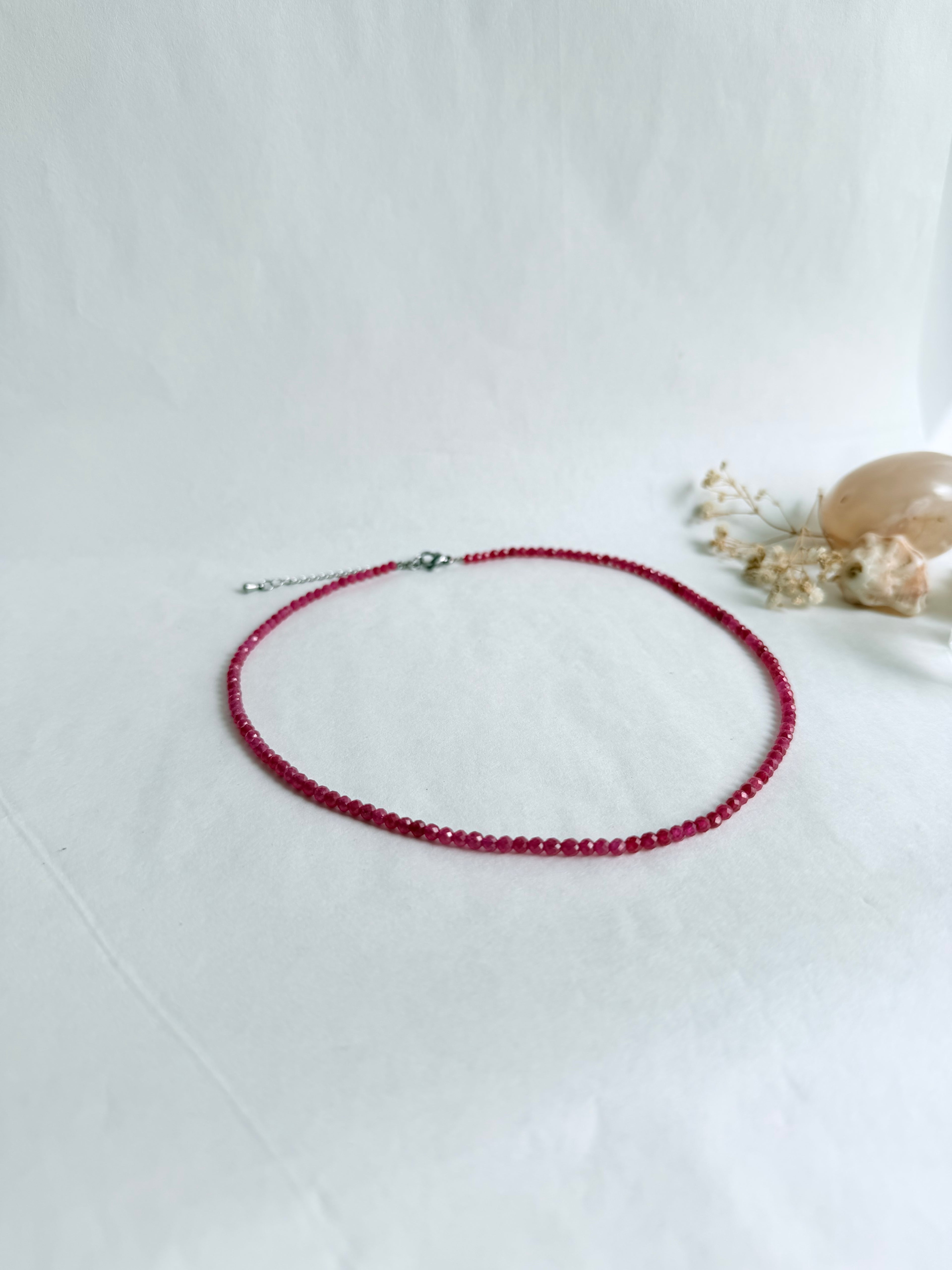 GARGANTILLA FUERZA INTERIOR | RUBI