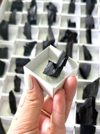 AZABACHE EN BRUTO EDICIÓN LIMITADA