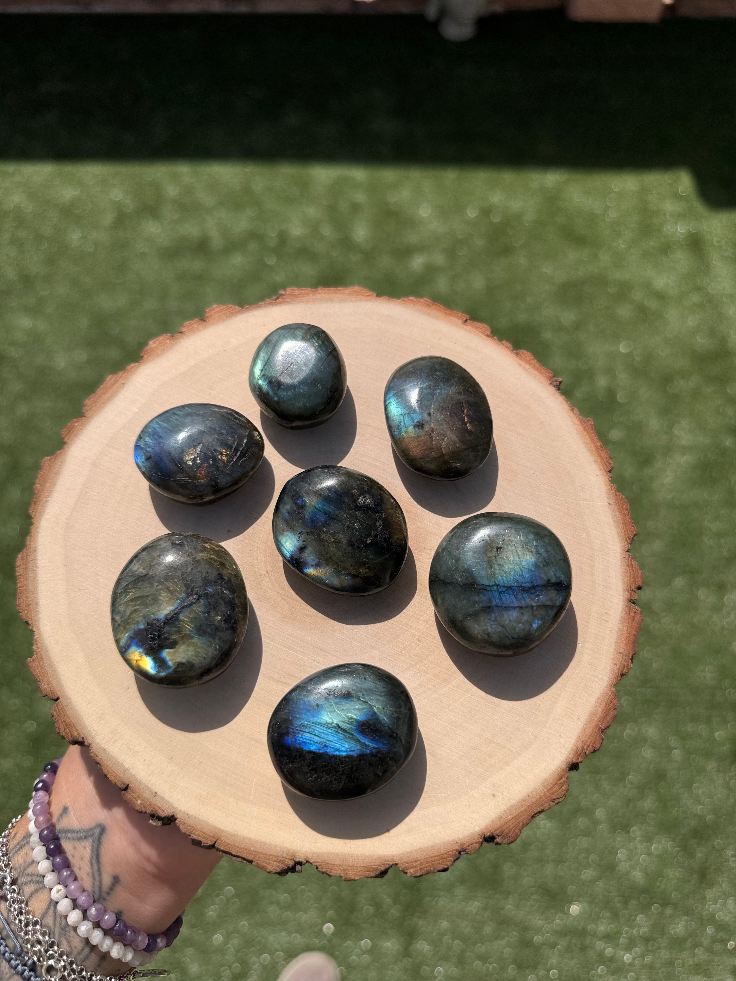 RODADO PLANO LABRADORITA EXTRA T.6  35/40MM