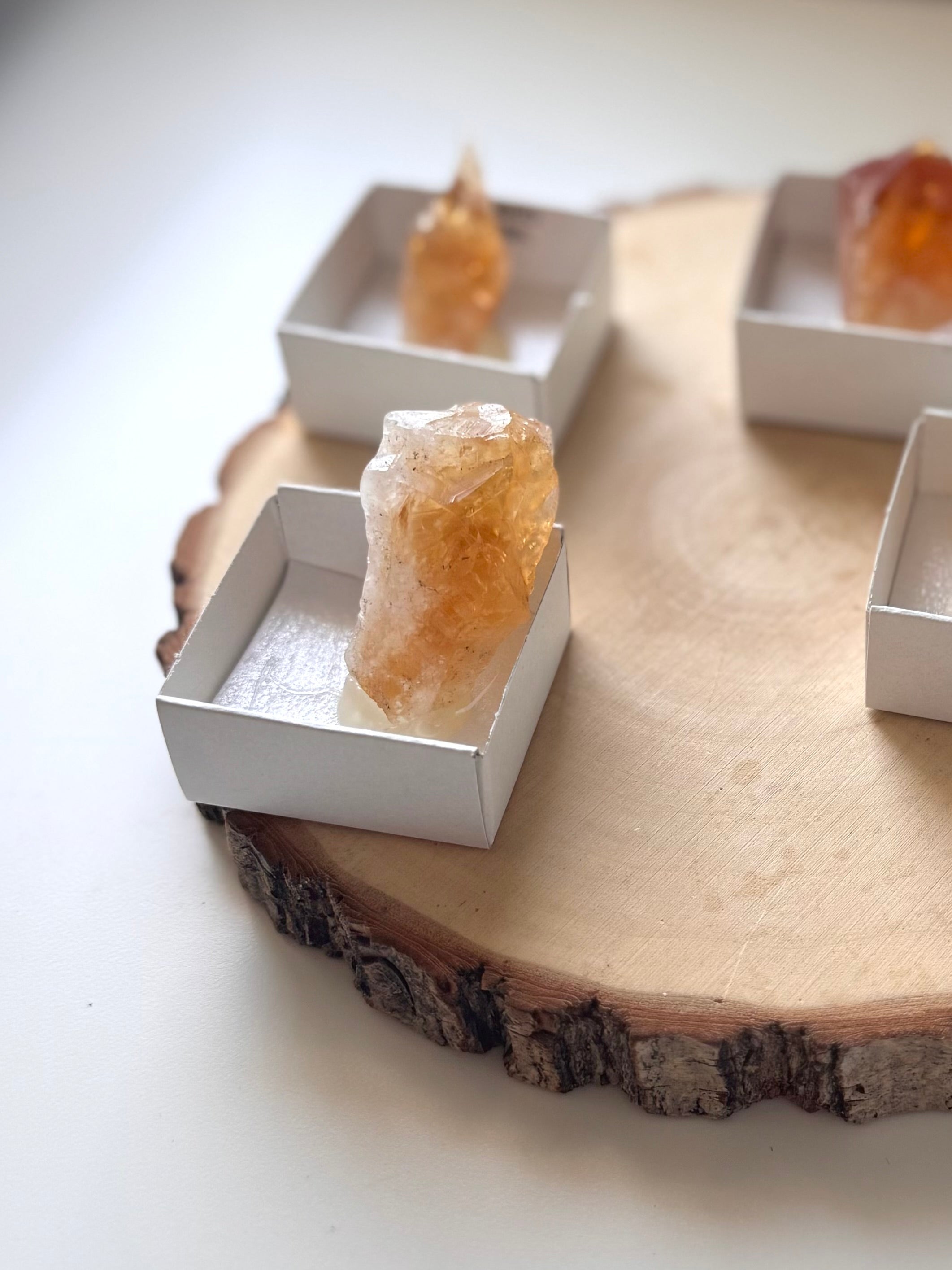 CITRINO EN BRUTO COLECCIÓN