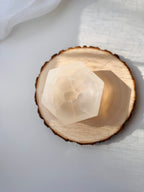 CUENCO SELENITA HEXAGONAL 9CM