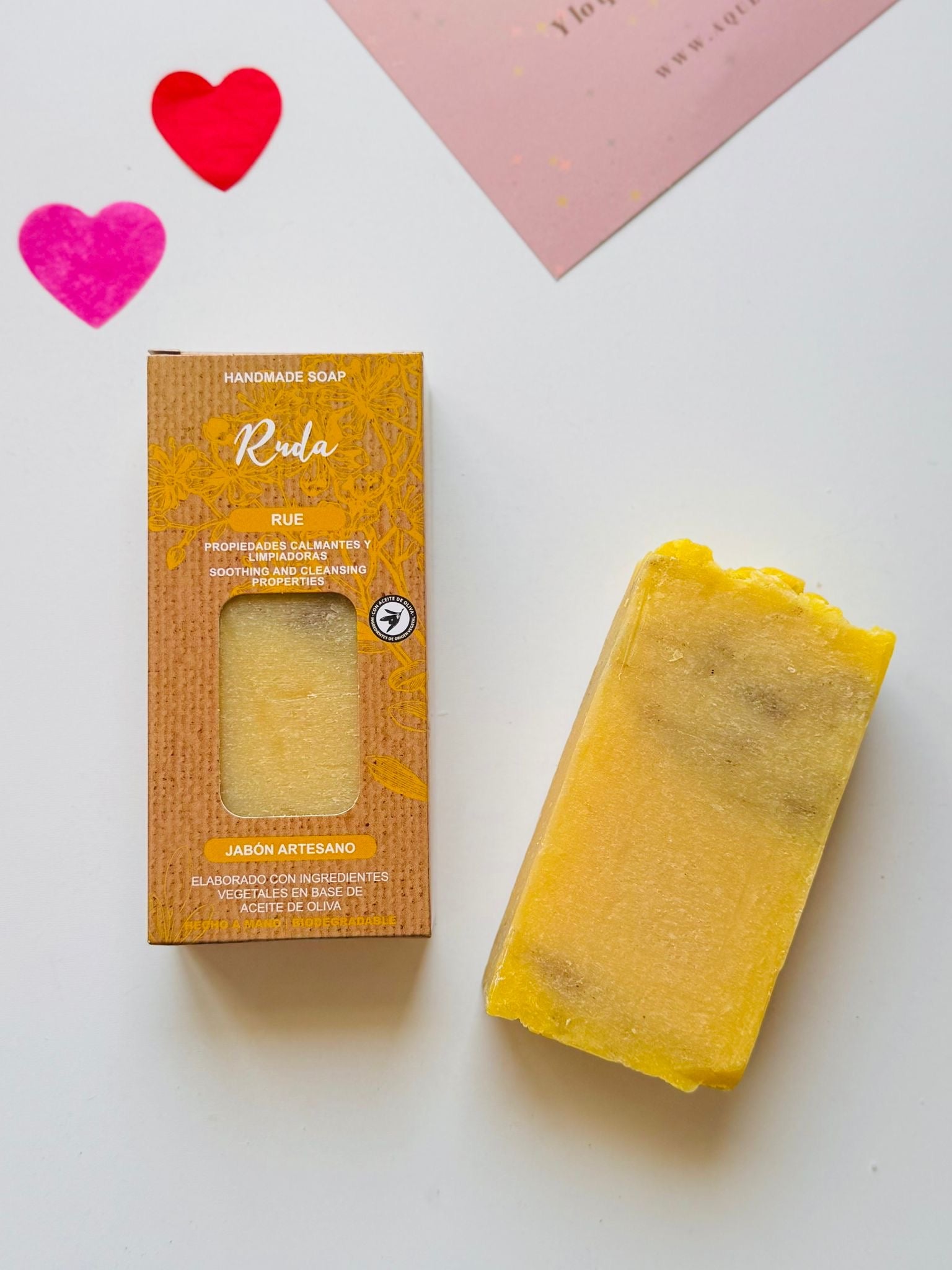JABÓN ARTESANO DE RUDA  | ALEJA ENVIDIAS