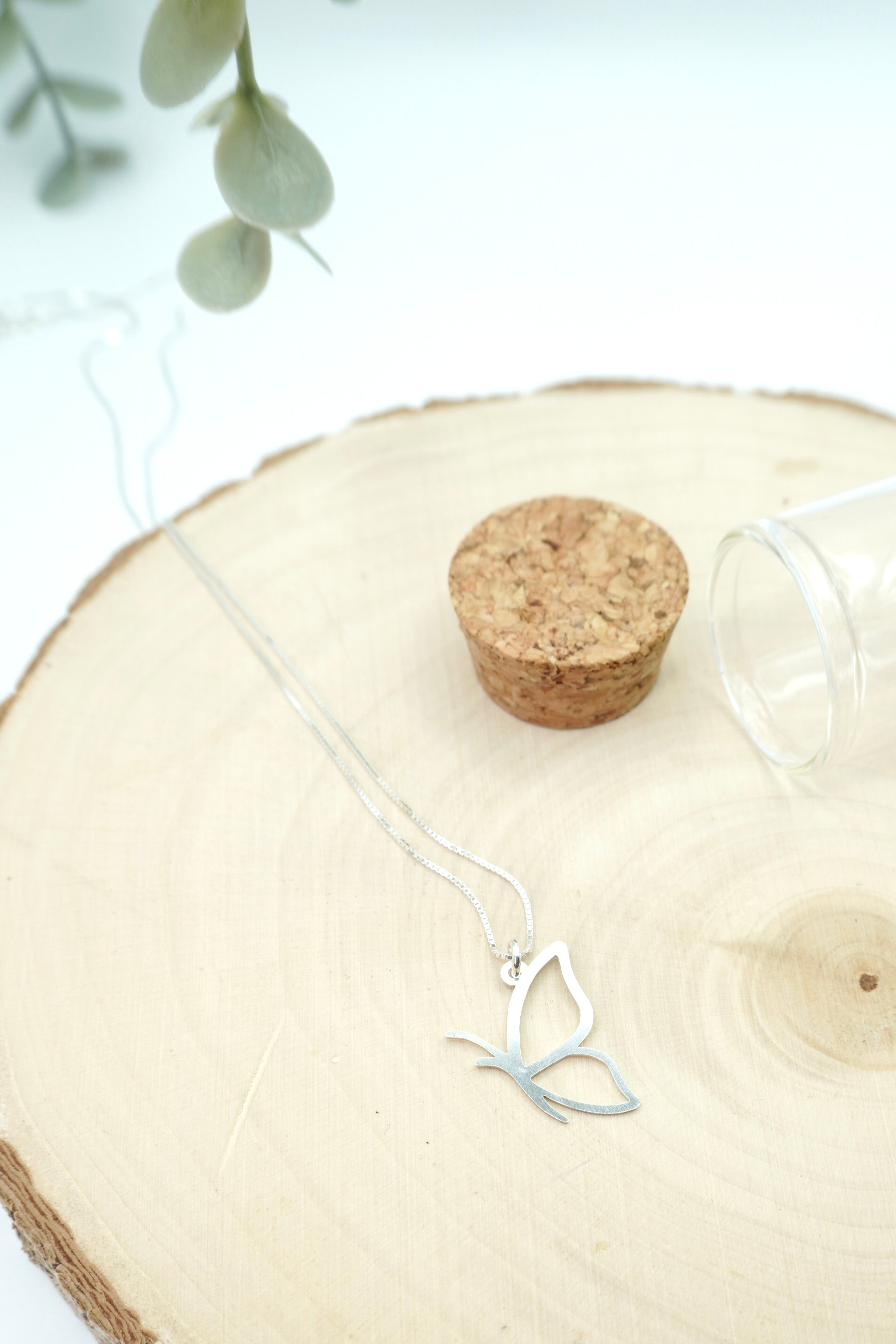 COLGANTE METAMORFOSIS