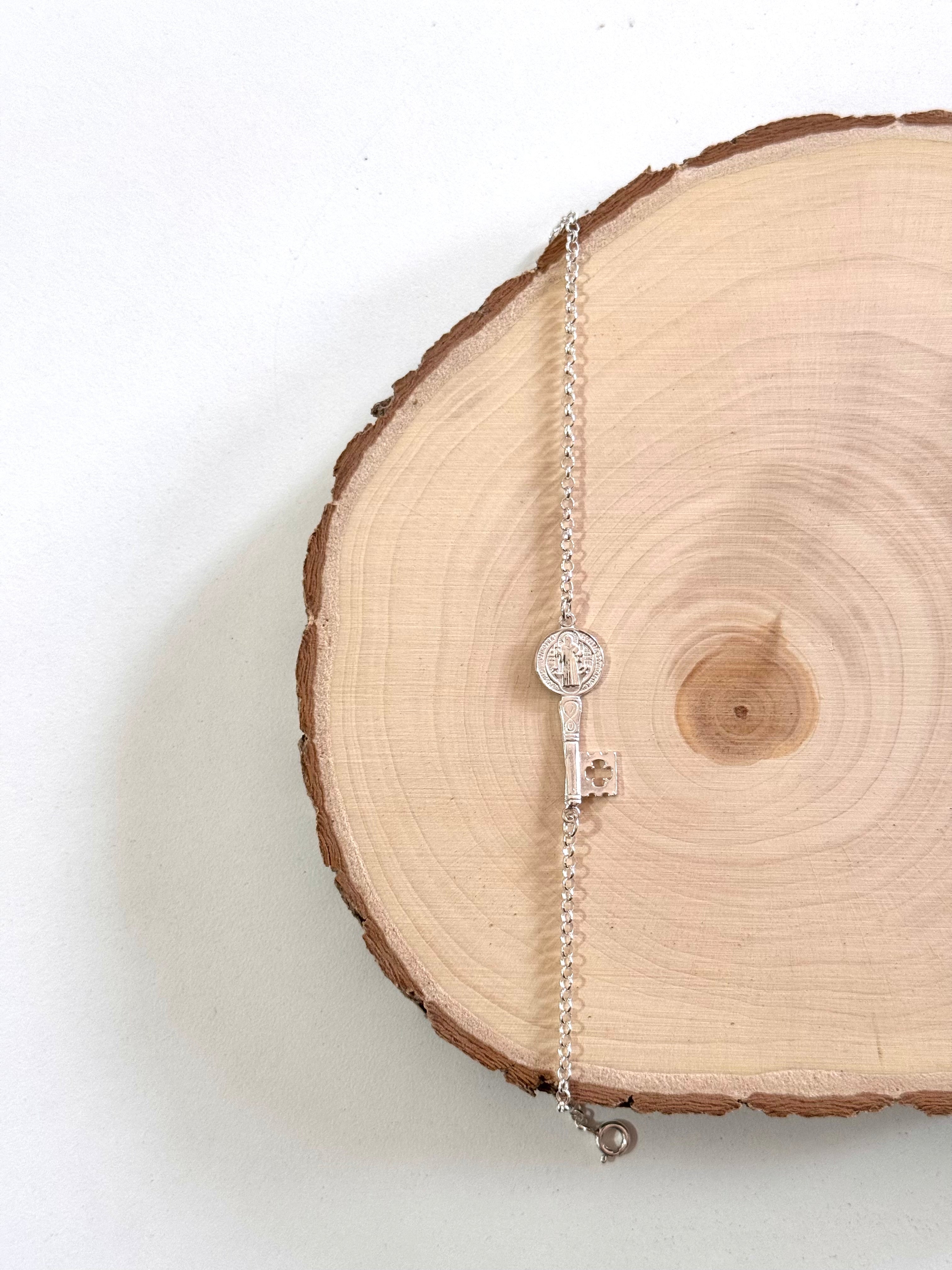 PULSERA DE PLATA| LLAVE DE SAN BENITO | ABRECAMINOS | PROTECCIÓN