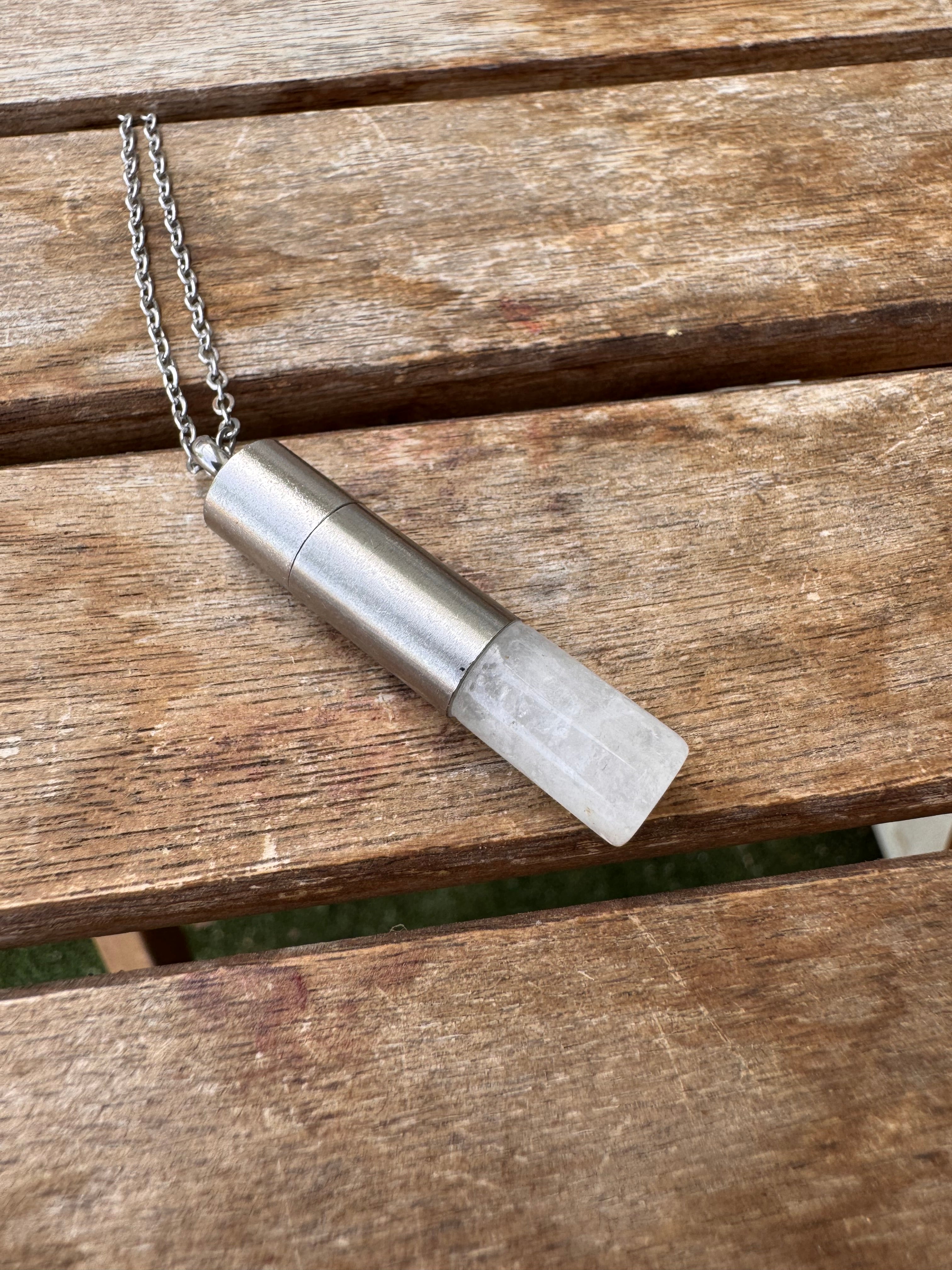 COLGANTE COFRE MINERAL + GUÍA CON CODIGOS SAGRADOS