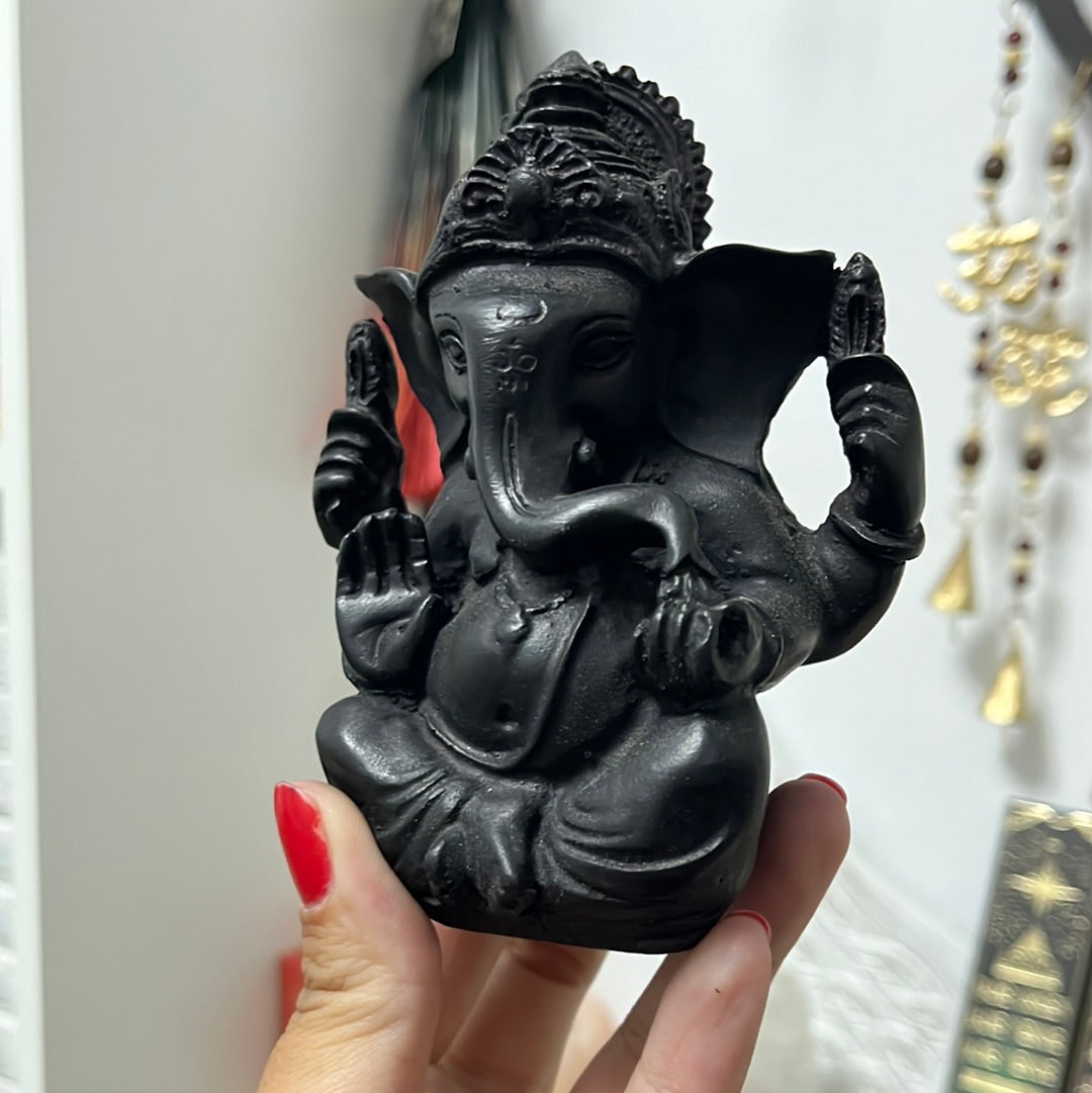 Ganesha resina negra 11cm