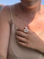 ANILLO GIRATORIO DOBLE PROTECCIÓN NUDO BRUJA Y TETRAGRAMATON