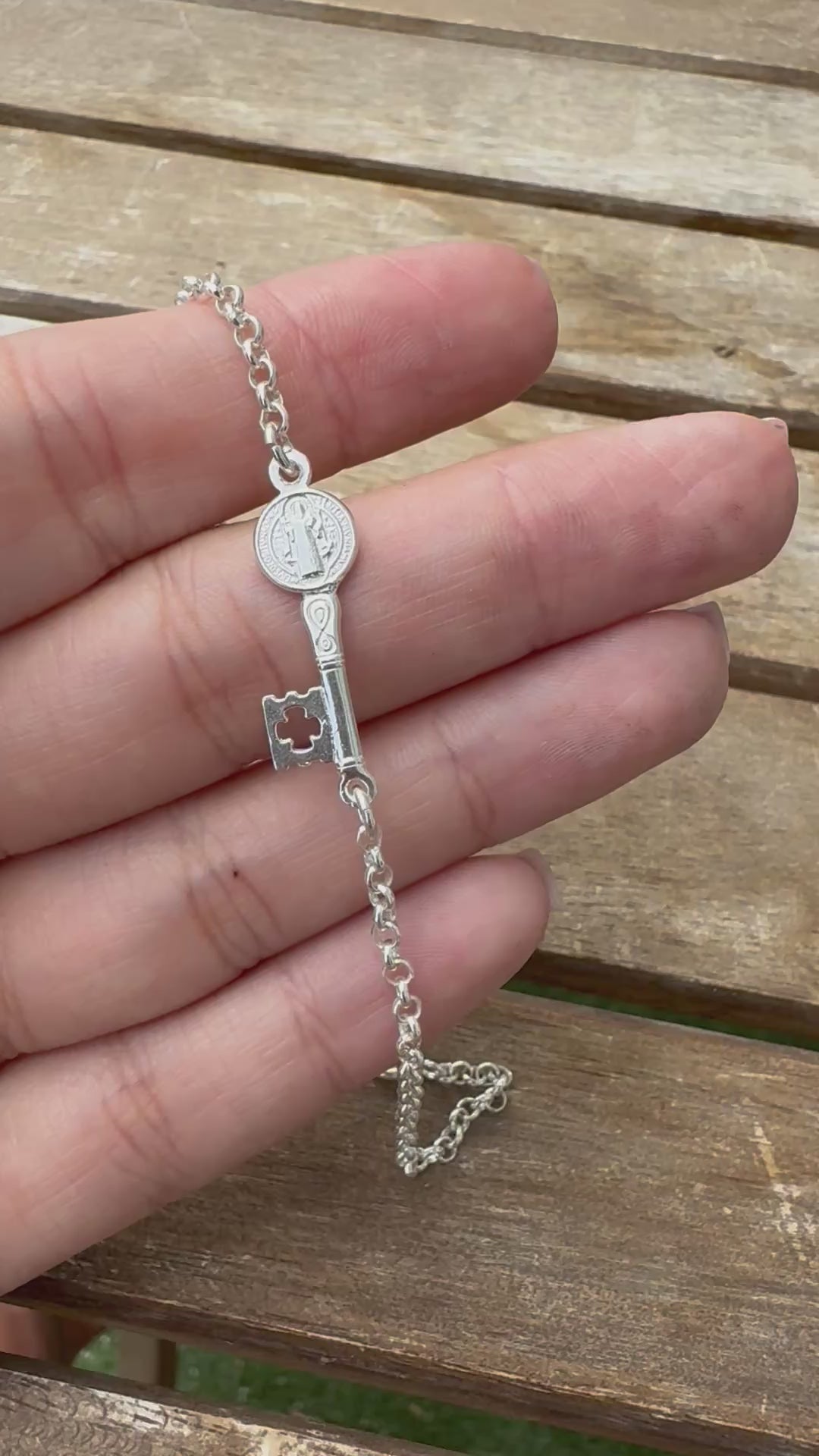 PULSERA DE PLATA LLAVE DE SAN BENITO | ABRECAMINOS | PROTECCIÓN